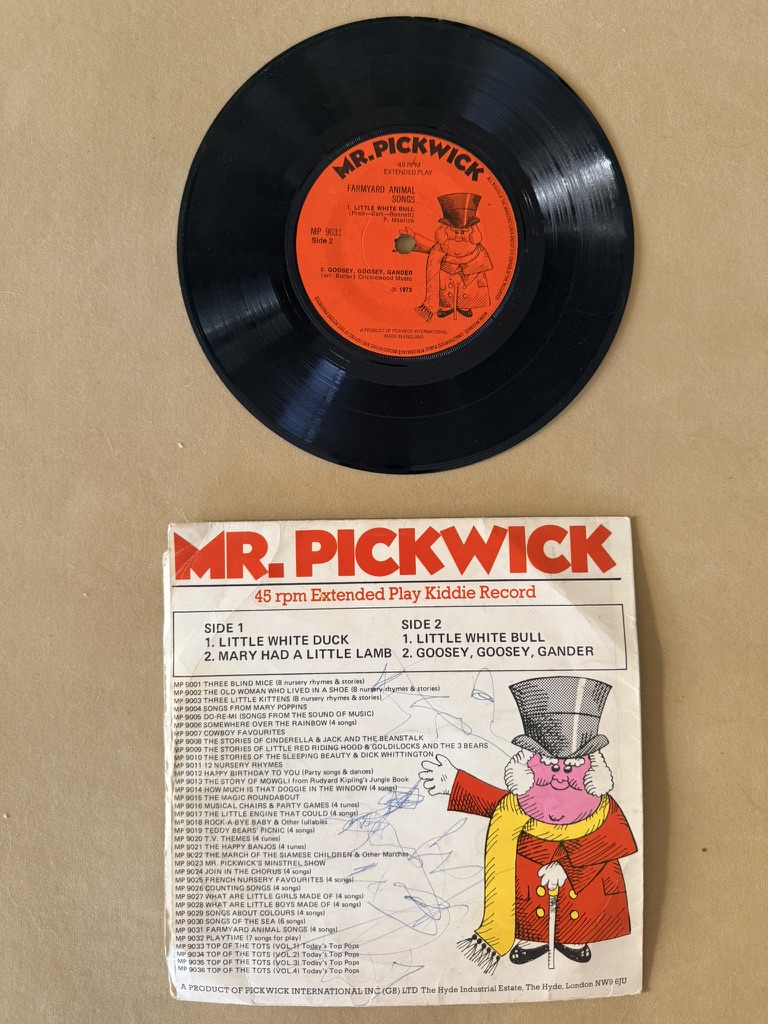 Mr Pickwick Farmyard Animal Songs 45rpm Vinyl Record Single image 2
