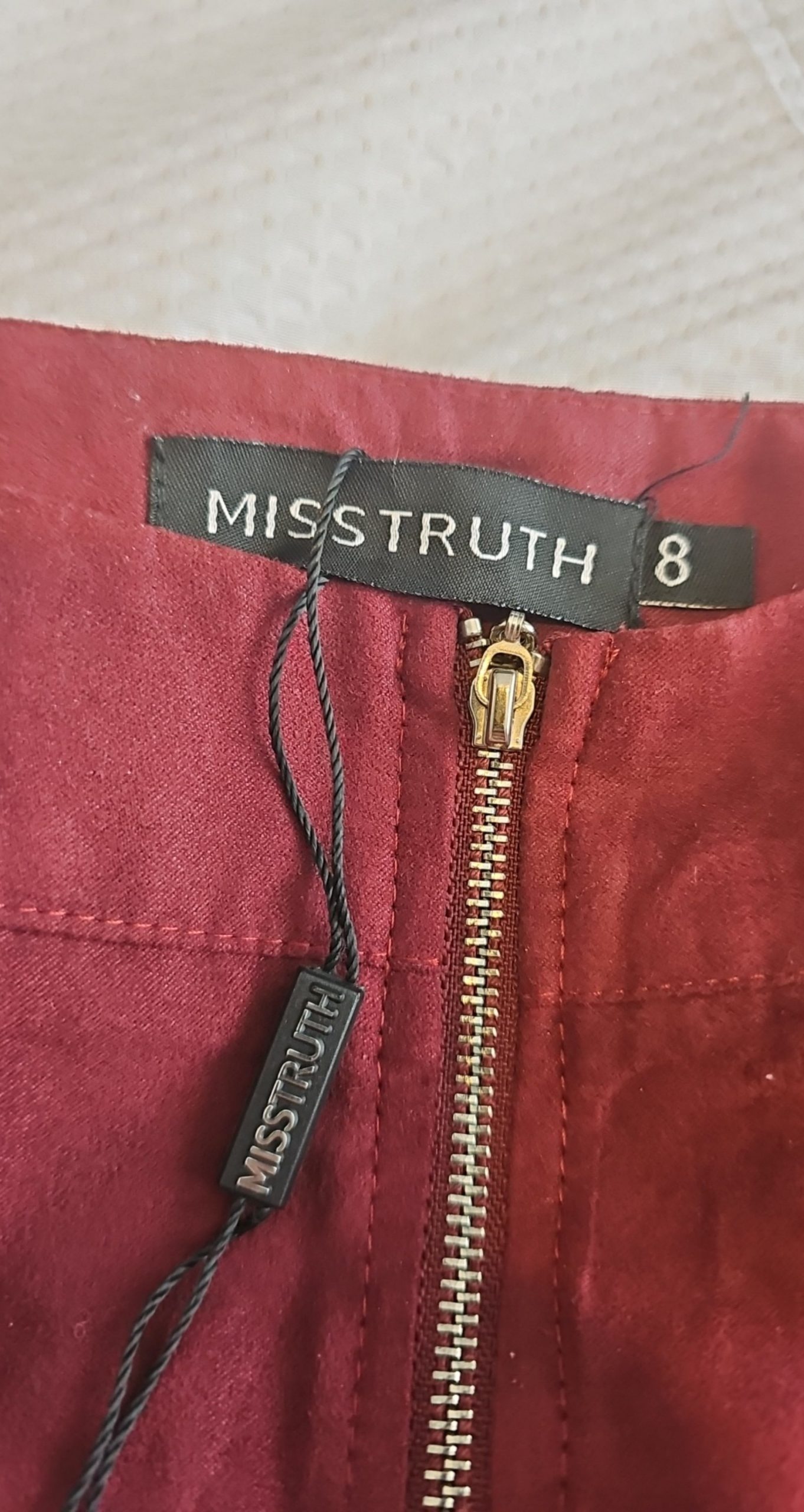 Miss Truth Wine Faux Suede Zip Front Skirt UK 8 image 4