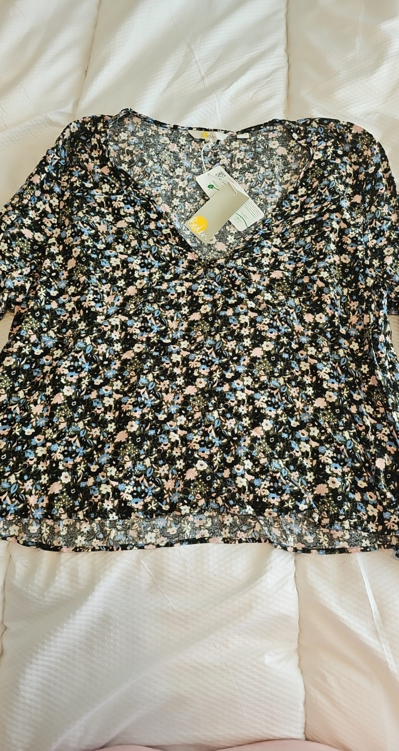 Boden Black & Blue Floral Long Sleeve V-Neck Top UK 20 US 16/18 BNWT