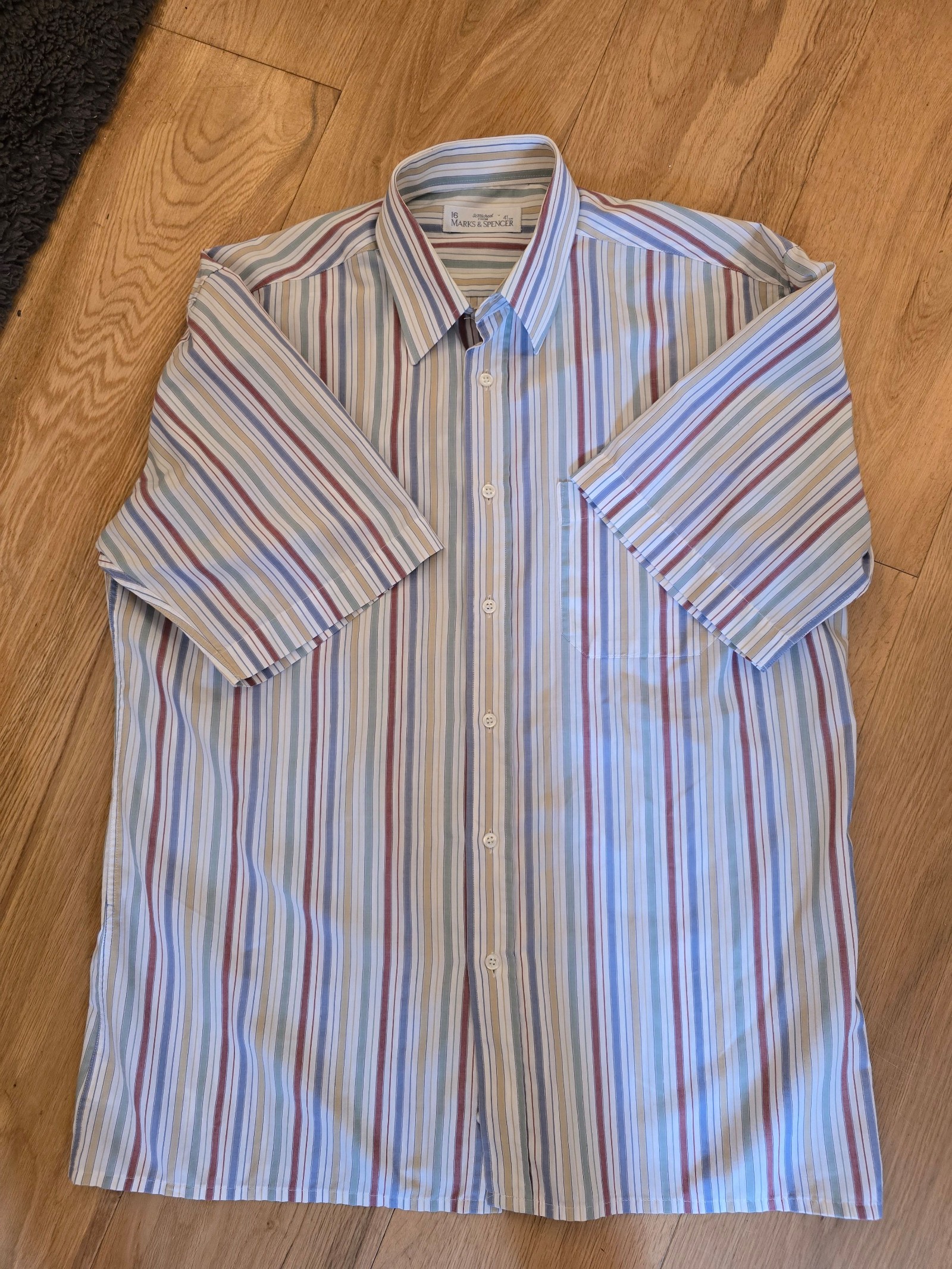 St Micharls by Marks & Spencer Multi Stripe Short Sleeve Shirt UK 16 / 41cm Collar