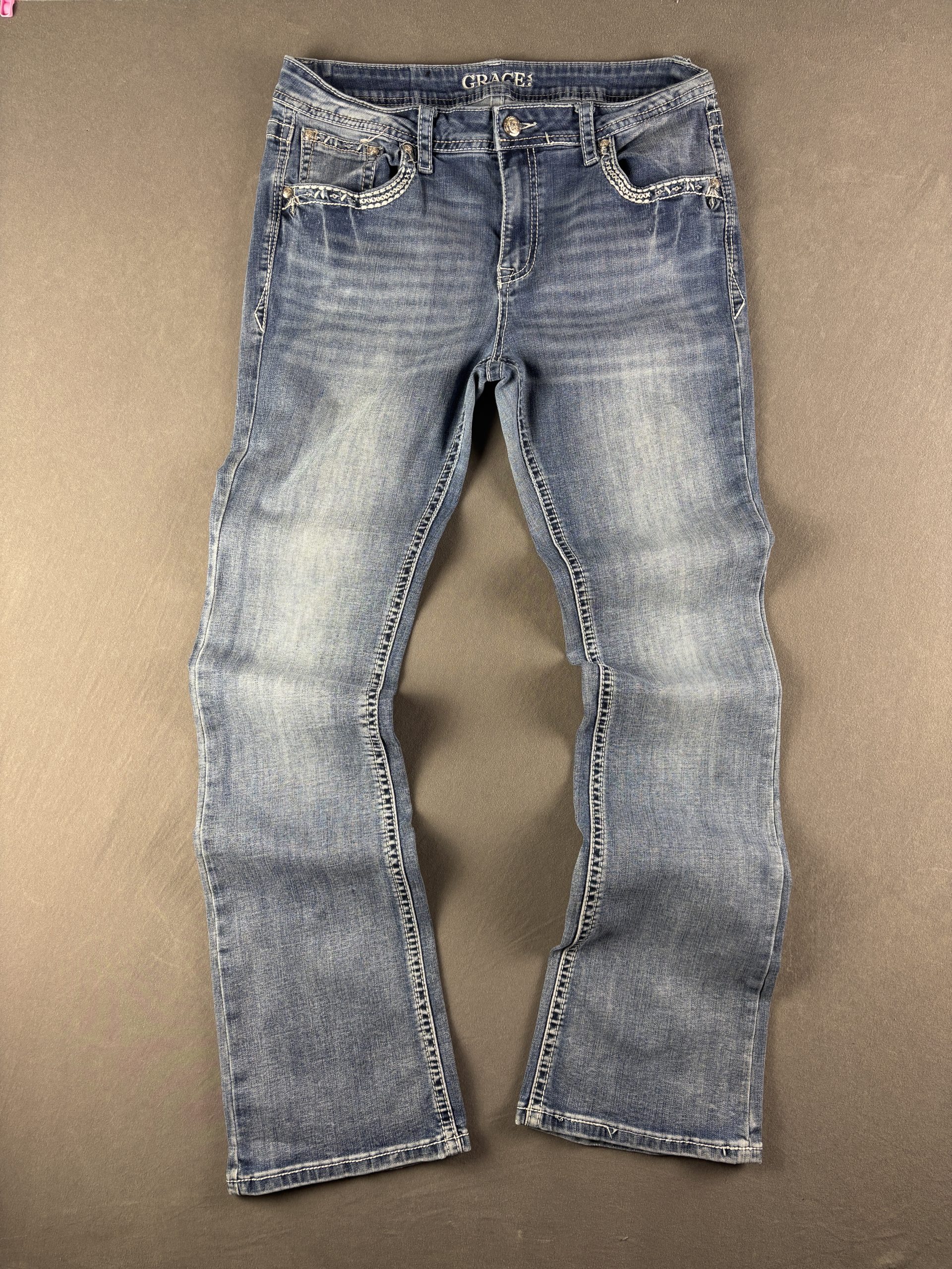 Grace in LA Bootcut Jeans | Medium Blue Wash | W32 image 2