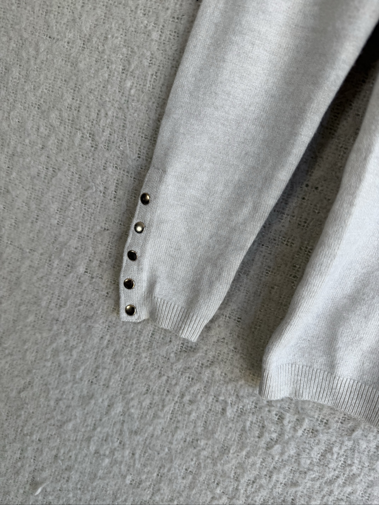 Zara Cream Knit Long Sleeve Sweater Small Button Detail Stylish Elegant image 4