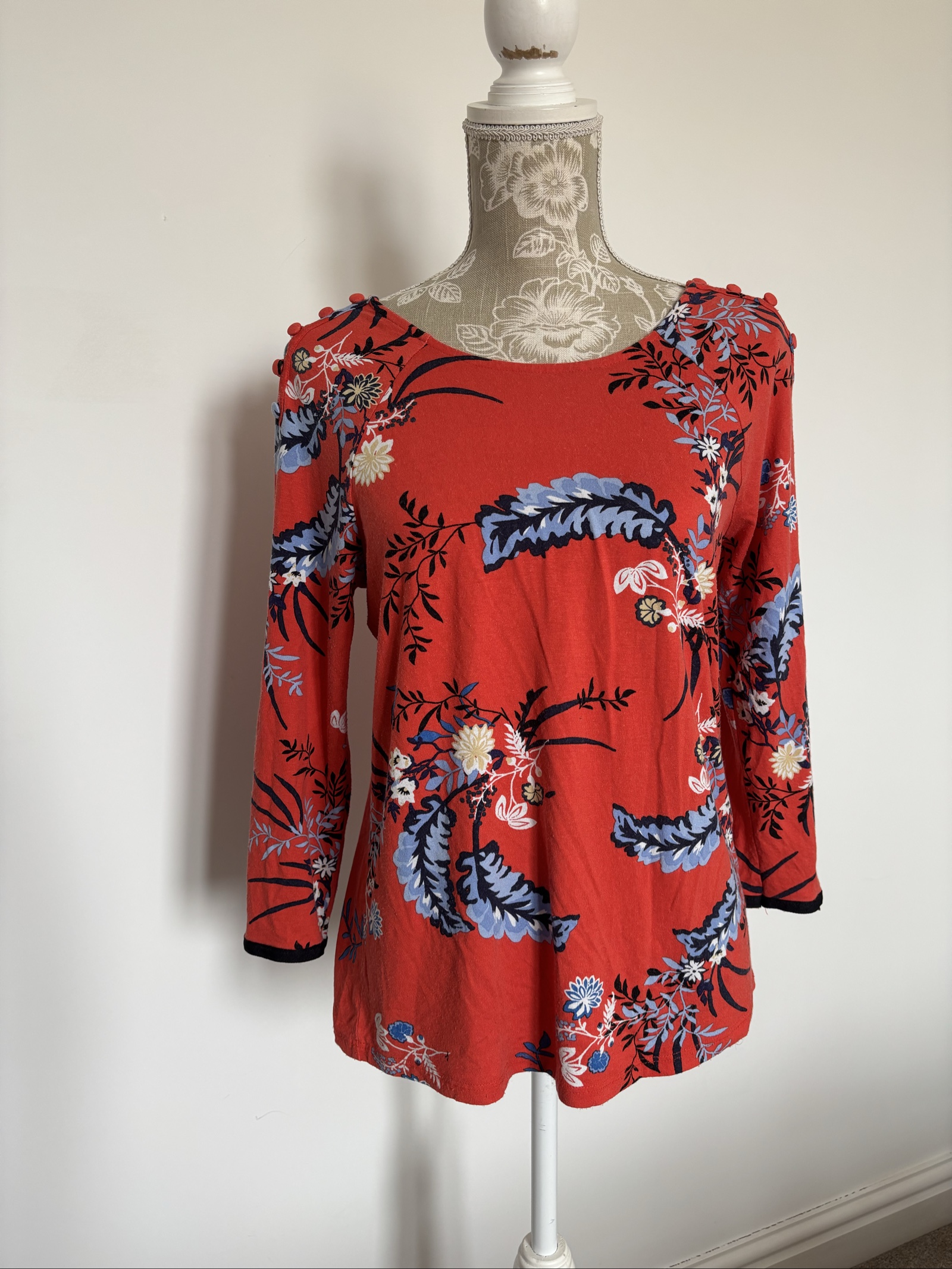 Limited Edition Red Floral Long Sleeve Top Medium 138