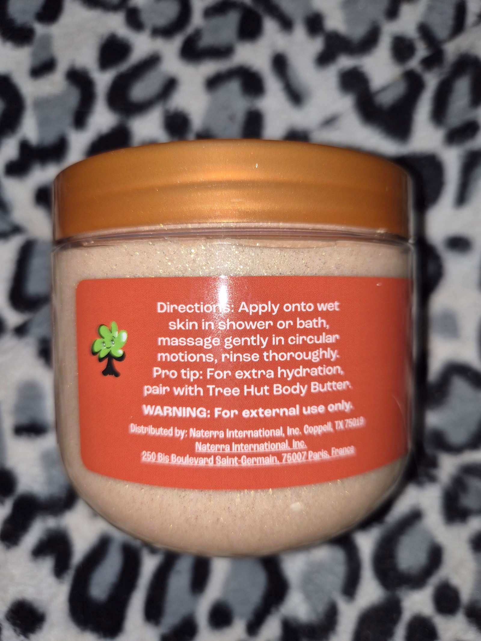 Tree Hut Golden Vanilla Daily Moisturizing Scrub 15 OZ image 3