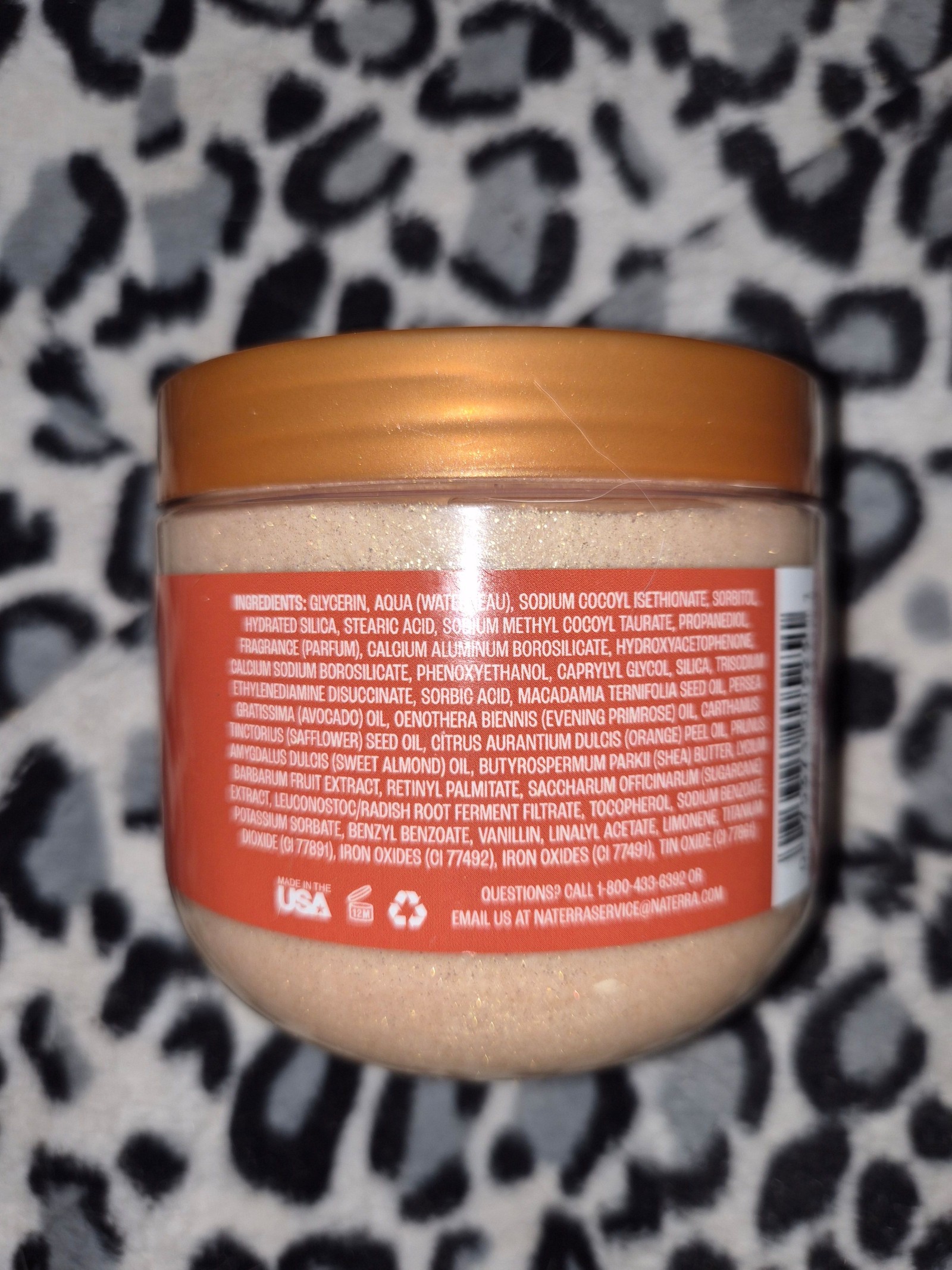 Tree Hut Golden Vanilla Daily Moisturizing Scrub 15 OZ image 4