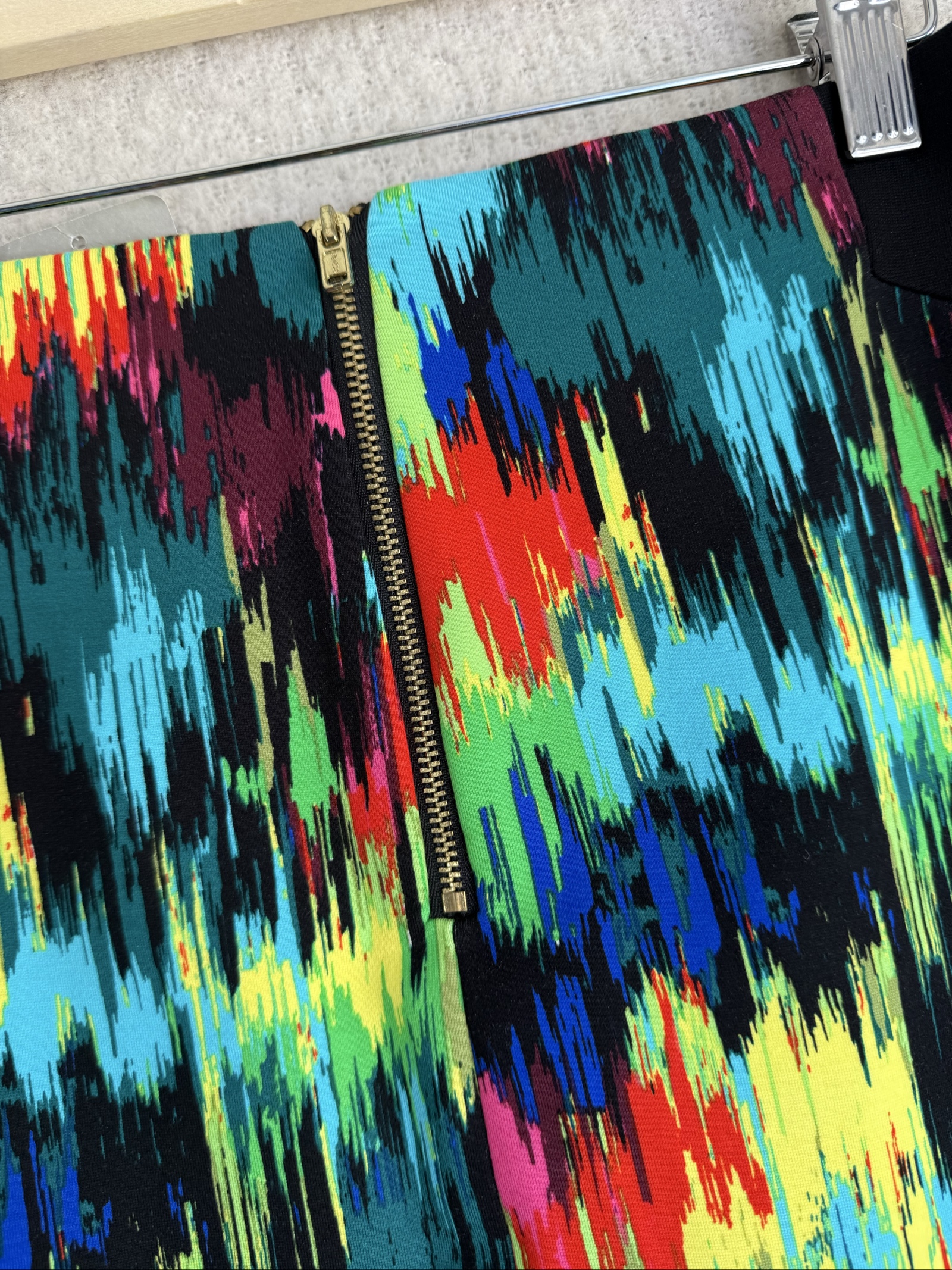 Tu Multi Colour Printed Pencil Skirt UK 12 Stylish Patterned Design image 5