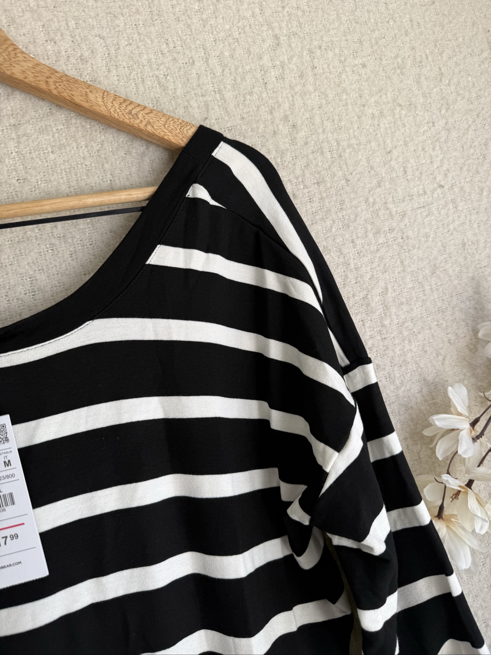 Pull&Bear Black & White Striped Dress Medium Casual Chic Stylish image 2