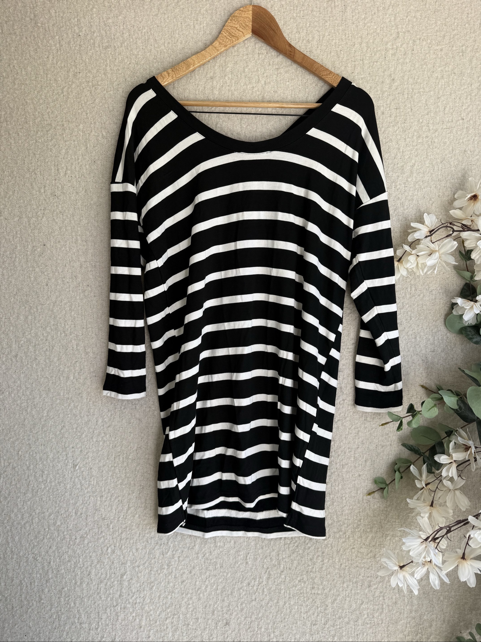 Pull&Bear Black & White Striped Dress Medium Casual Chic Stylish image 5
