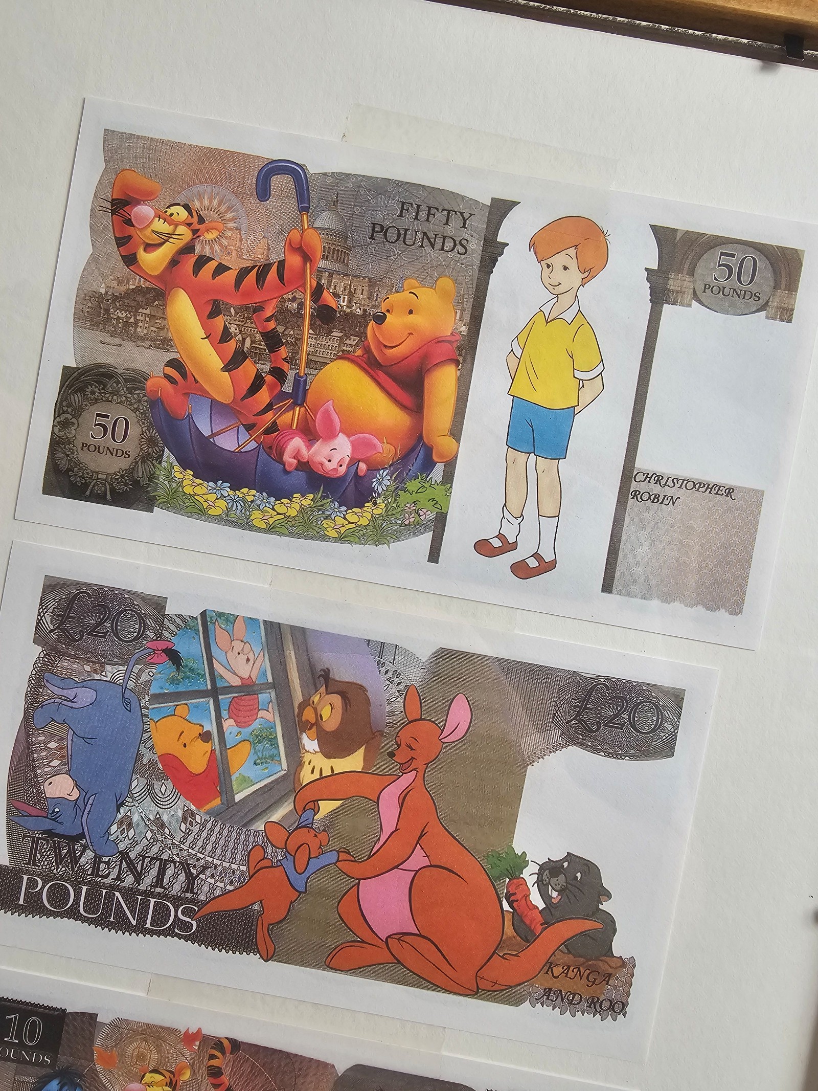 Winnie the Pooh Bank of Pooh Framed Novelty Note Collection image 7