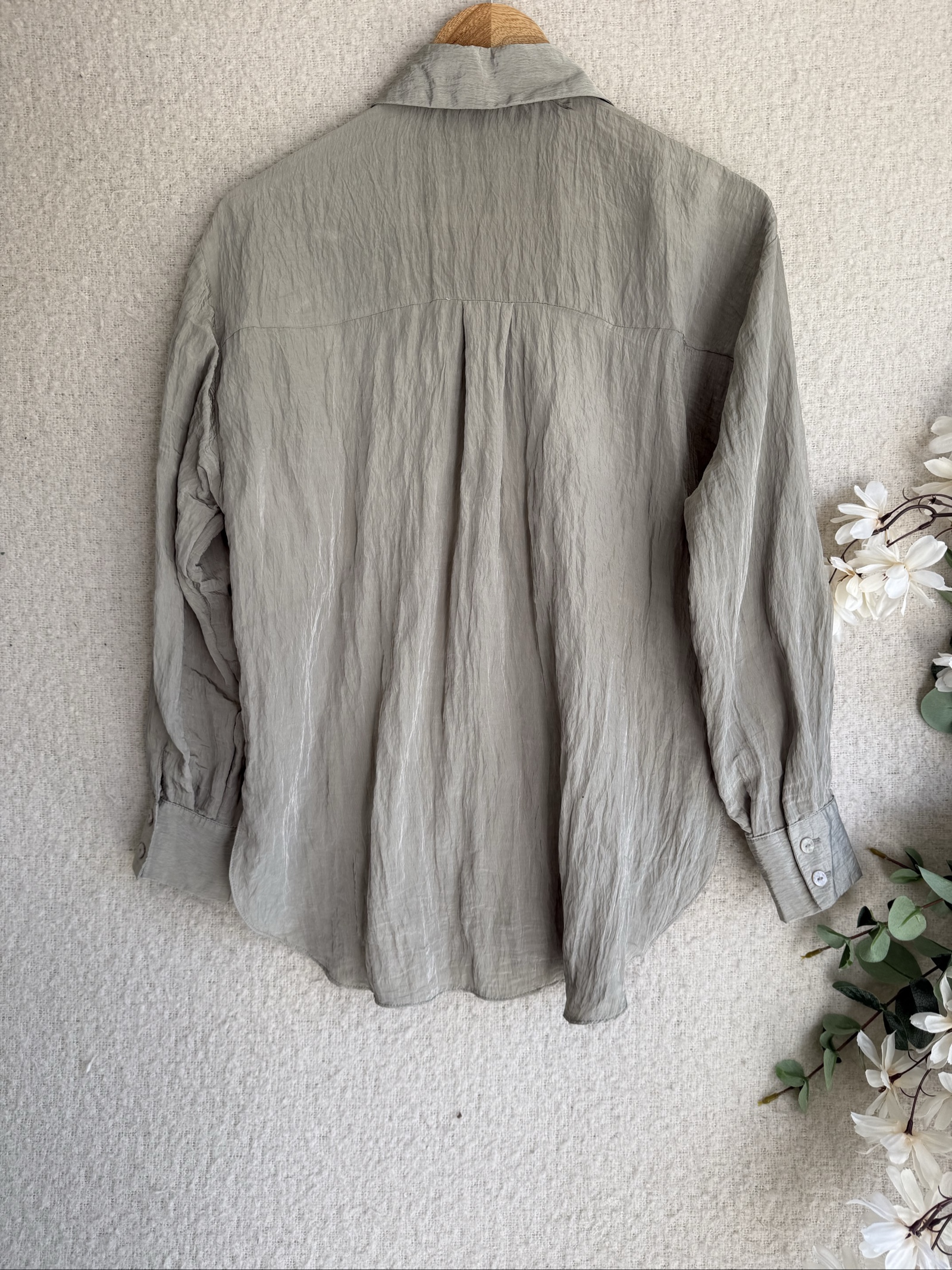 Primark Grey Crinkle Textured Shirt XS UK 6-8 Casual Button-Up Top image 4