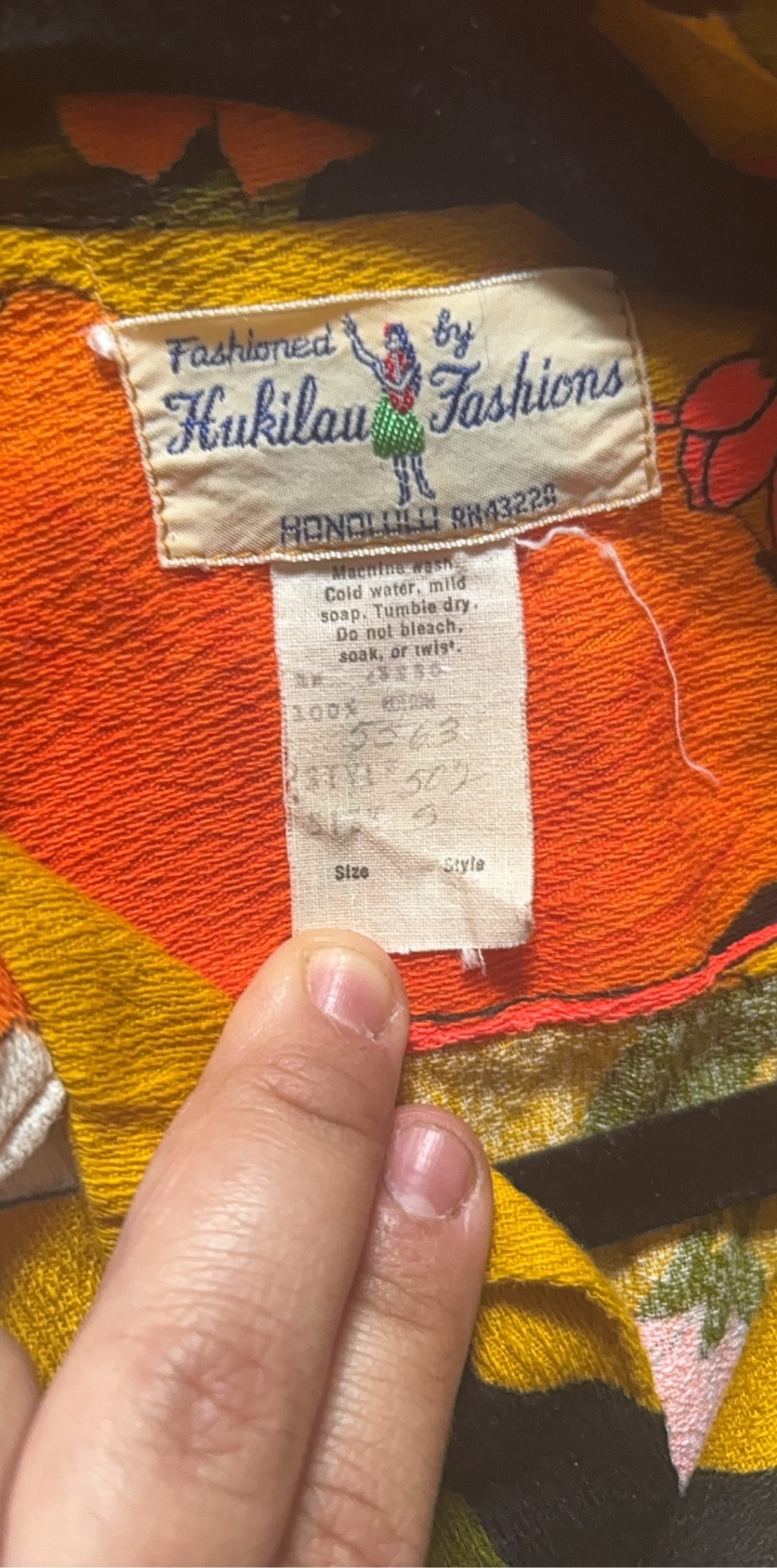 Hukilau Fashions Yellow & Orange Floral Hawaiian Shirt Large image 3
