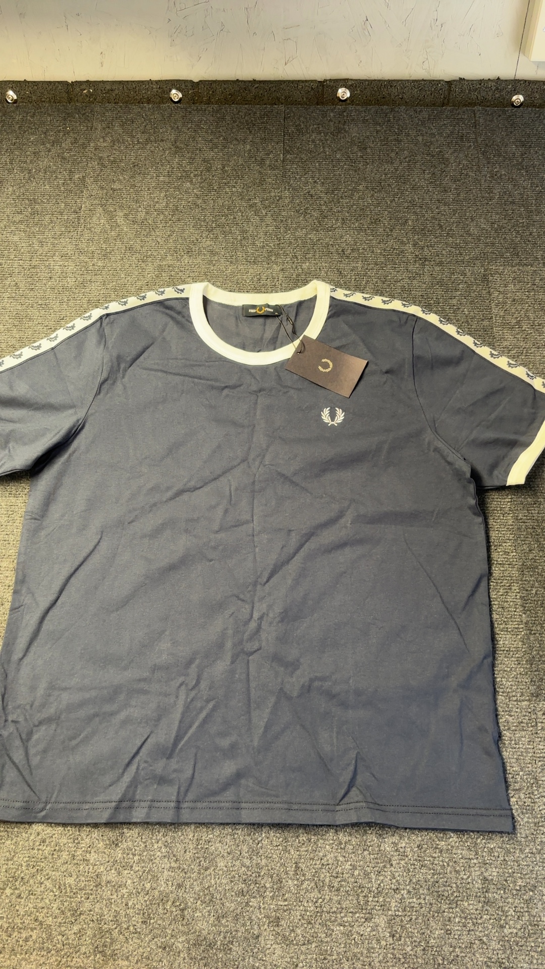 Fred Perry Navy & White Logo Tape Sleeve T-Shirt XL Brand New with tags