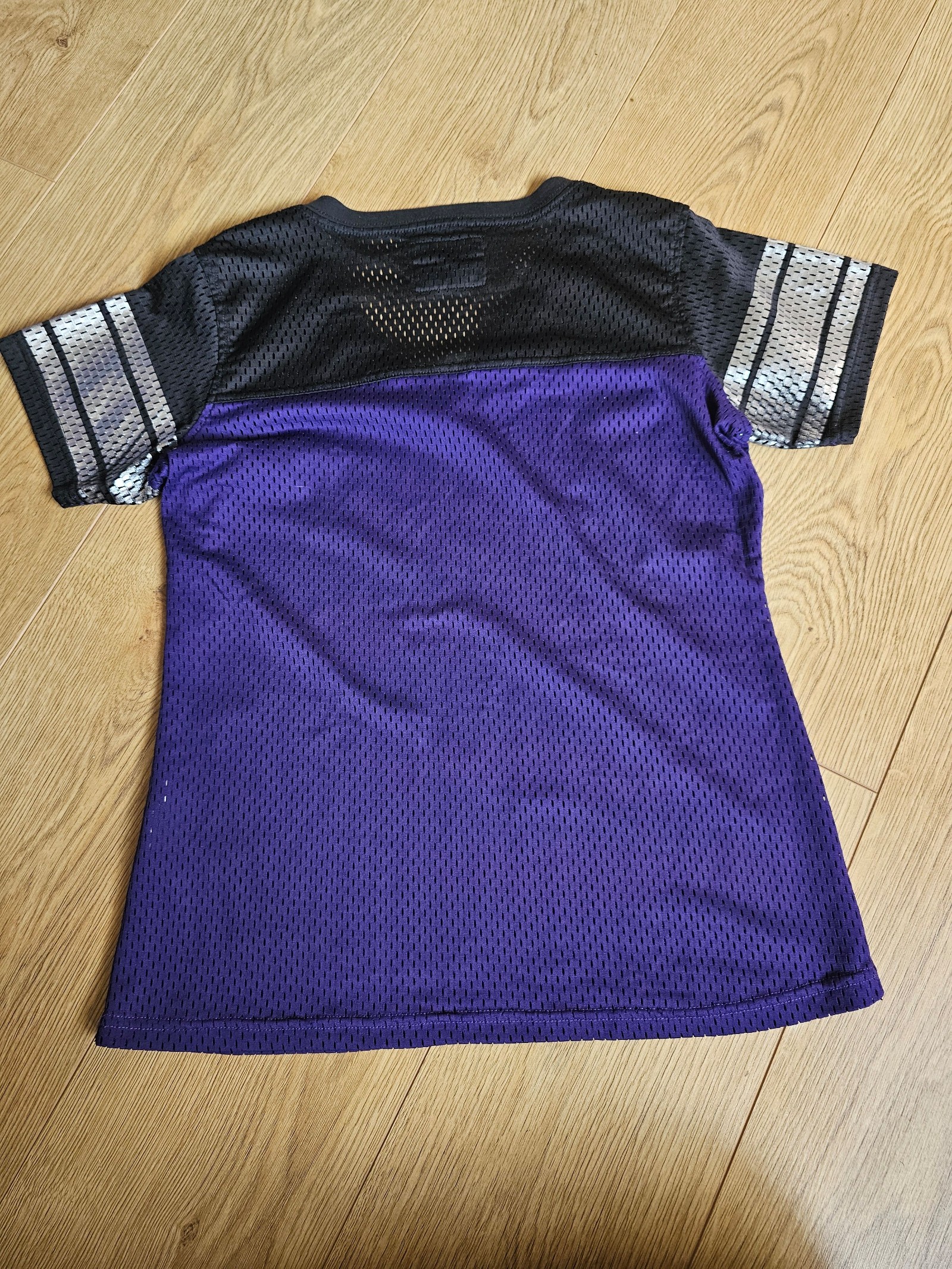 NFL Purple & Black Ravens Womens Team Apparel Jersey Medium image 5