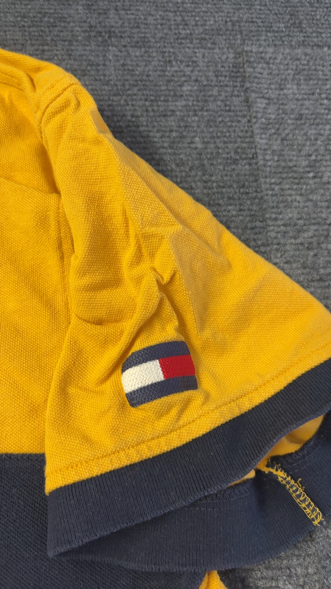 Tommy Hilfiger Yellow & Navy Polo Shirt XL Custom Fit image 5
