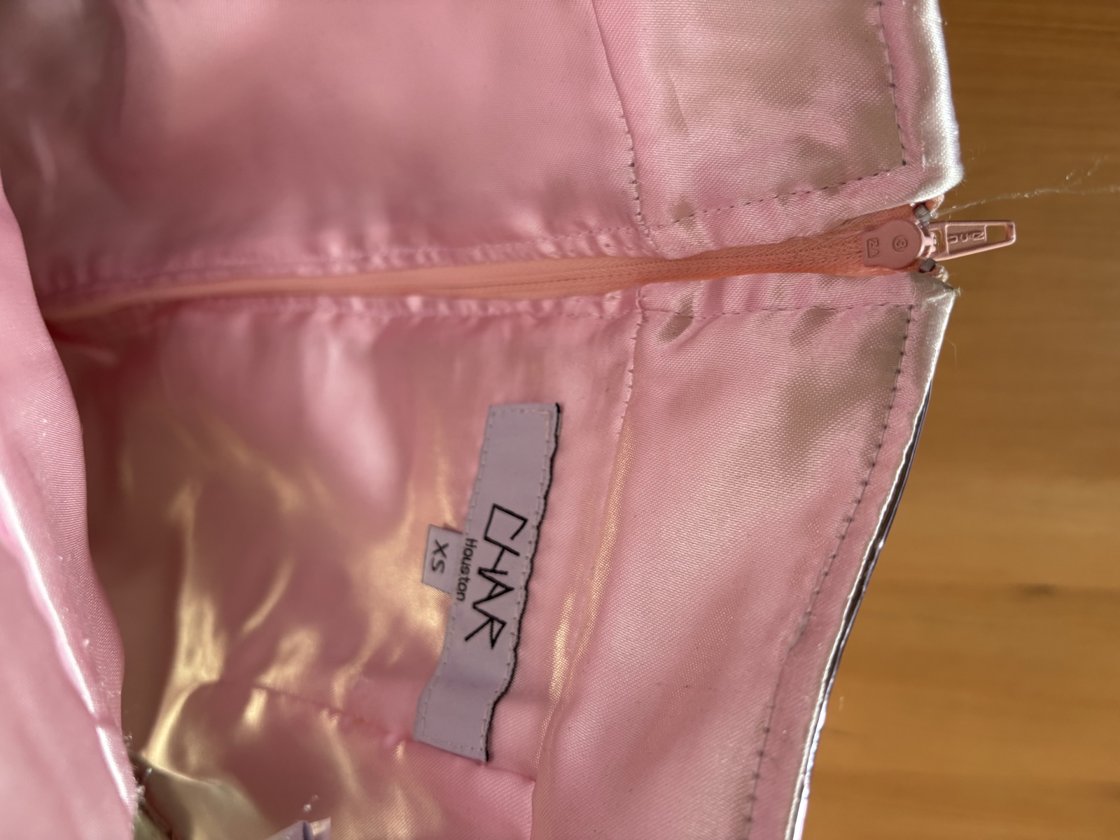 CHAR HOUSTON Rose Gold Metallic Ruffle High Waist Shorts XS image 3
