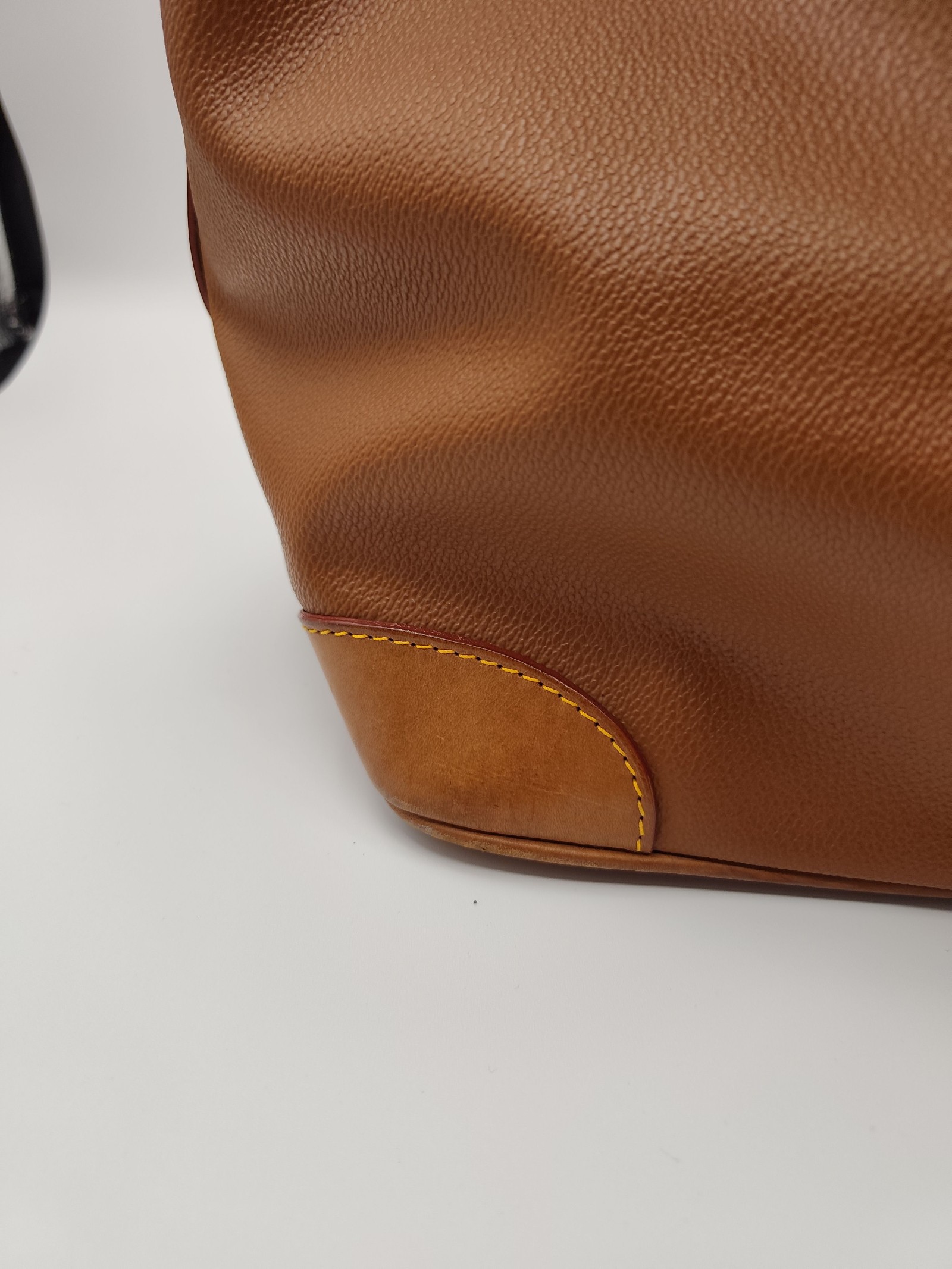Hunting World Brown Leather Bucket Bag Women image 3