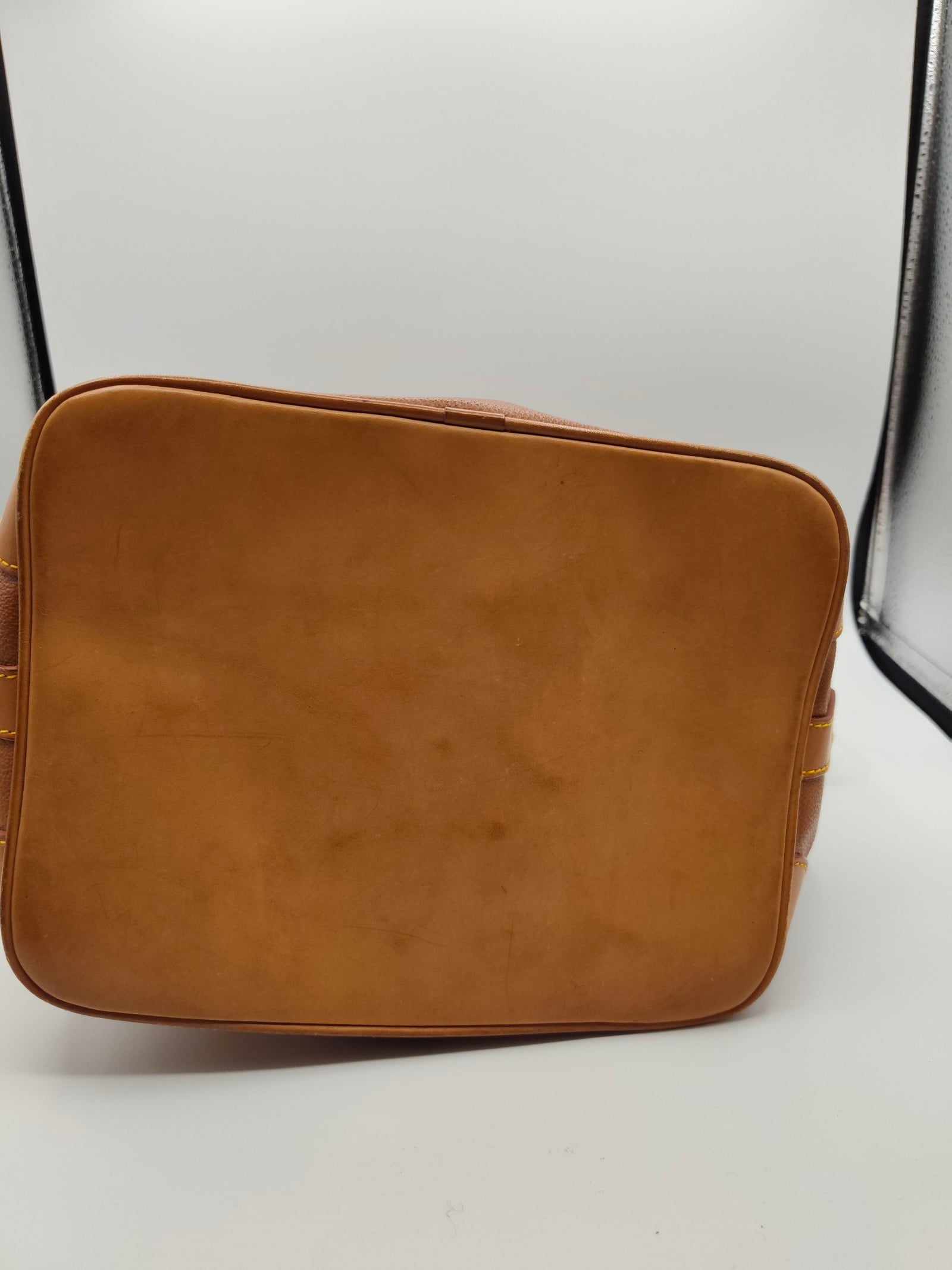 Hunting World Brown Leather Bucket Bag Women image 8