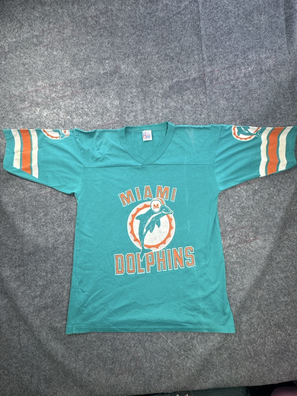 Garan Single Stitch Miami Dolphins Teal Graphic Football T Shirt Men’s Large