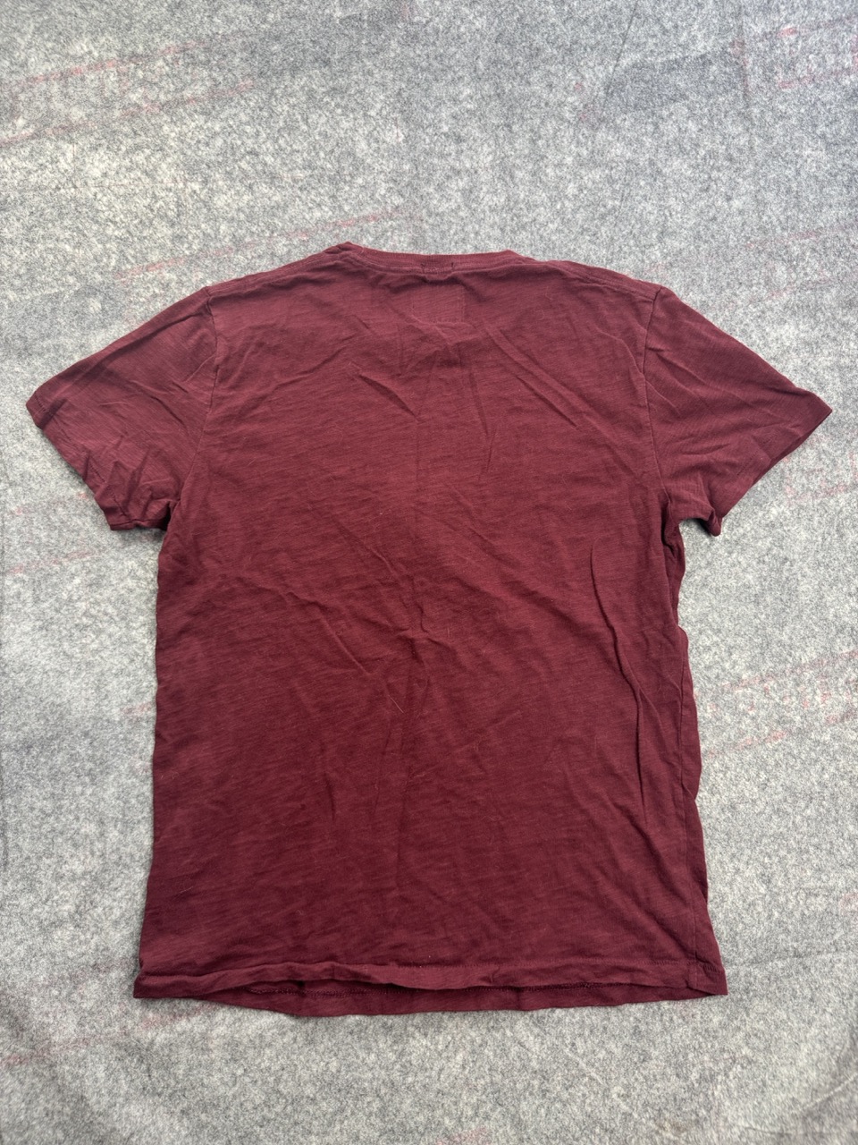 Abercrombie Burgundy & Gold Logo T-Shirt Men’s M 100% Cotton image 7