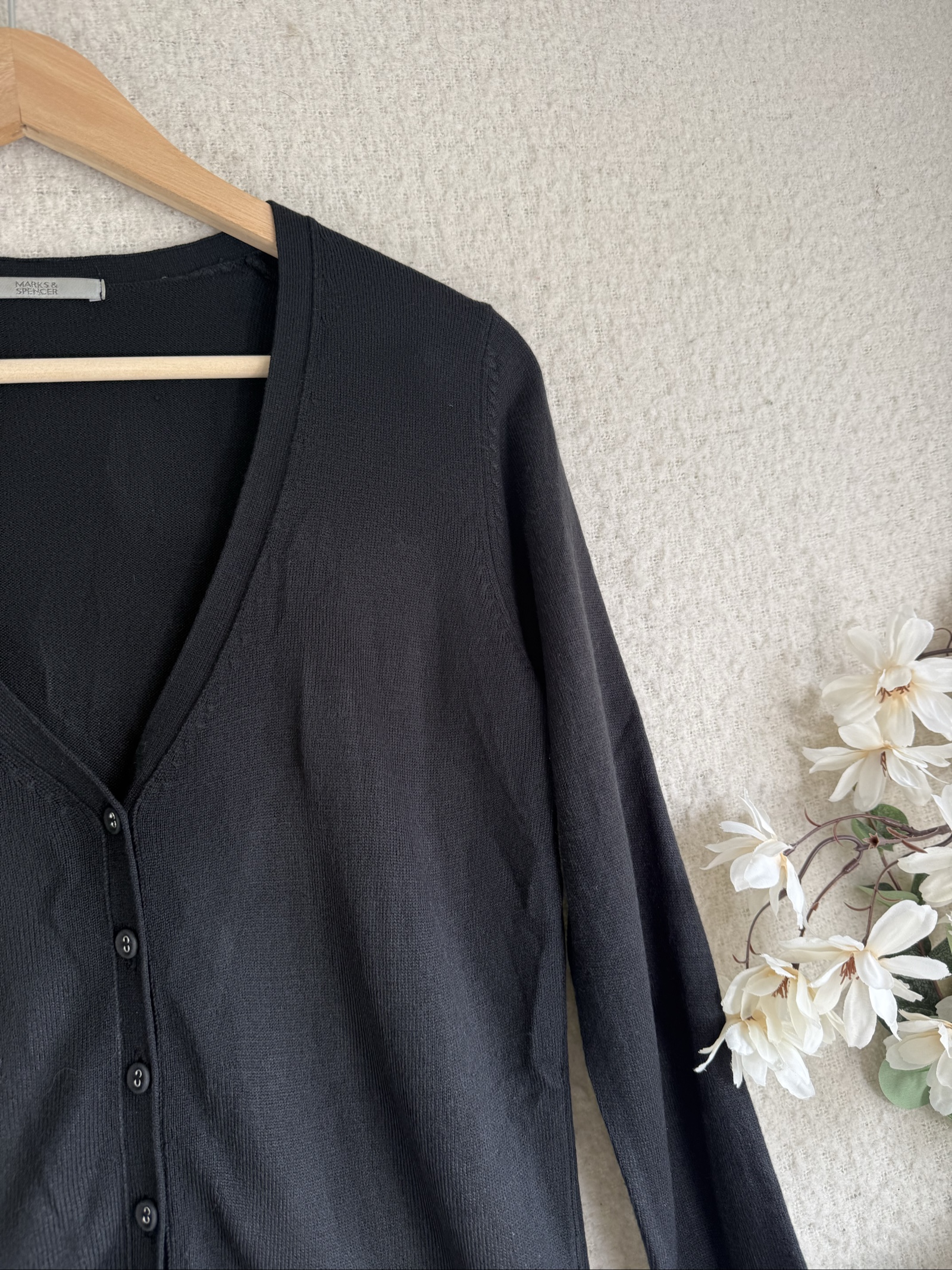 Marks & Spencer Black Button Up V-Neck Cardigan UK 14 Classic Knitwear image 2
