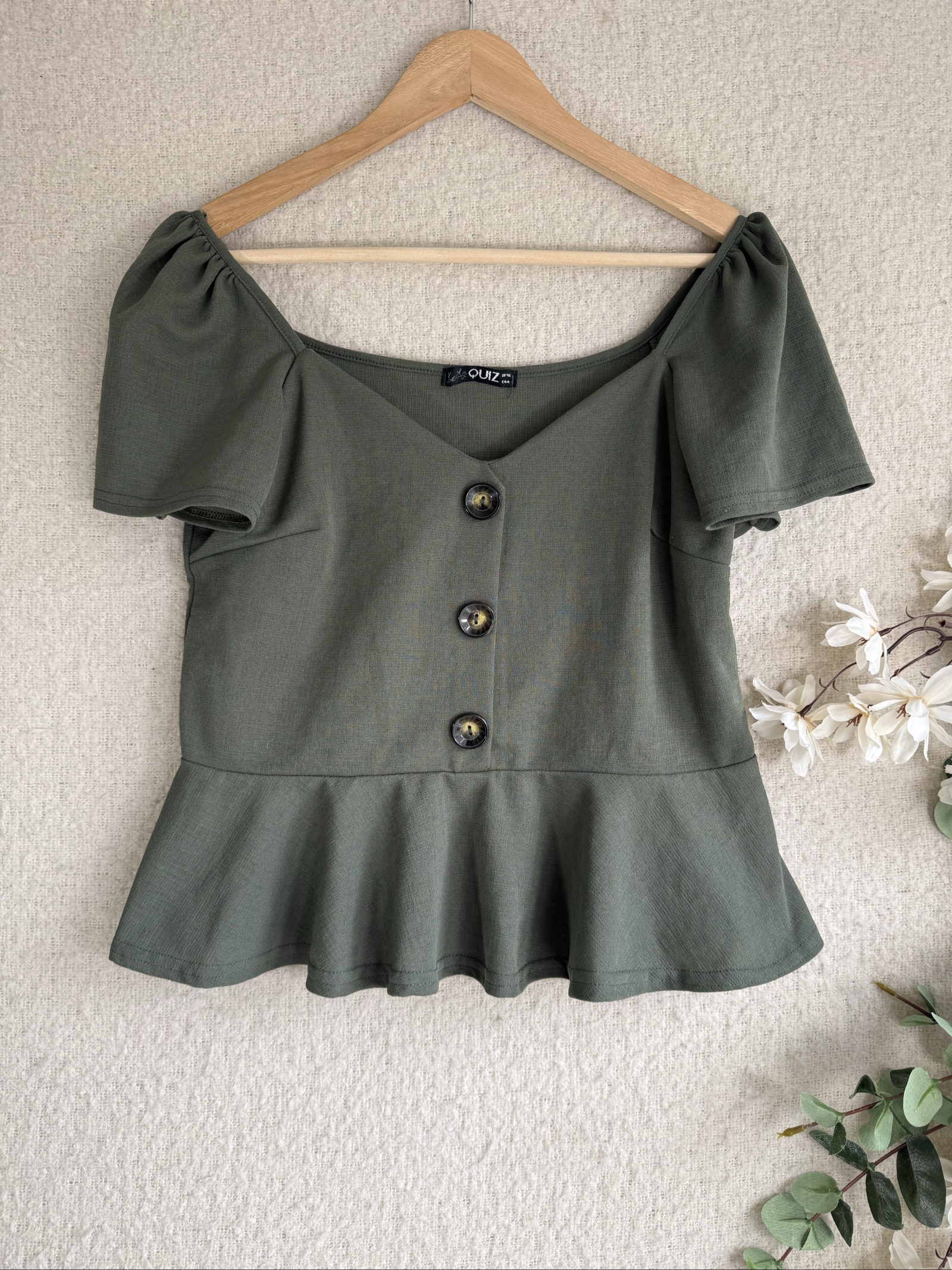 Quiz Green Peplum Button Front Top UK 16 Puff Sleeve Elegant Stylish
