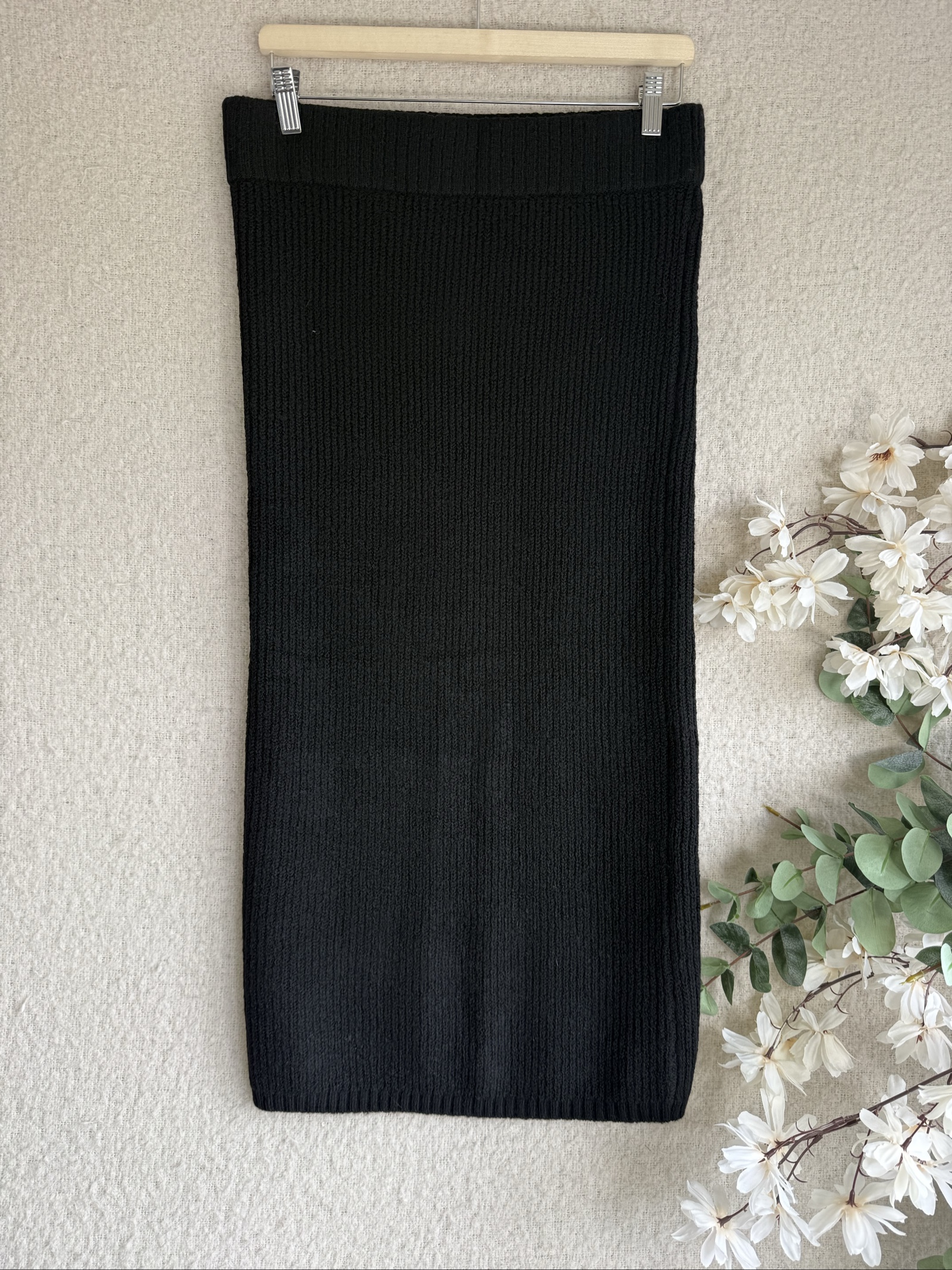 F&F Black Rib Knit Midi Skirt Medium UK 12-14 Comfortable Casual Style