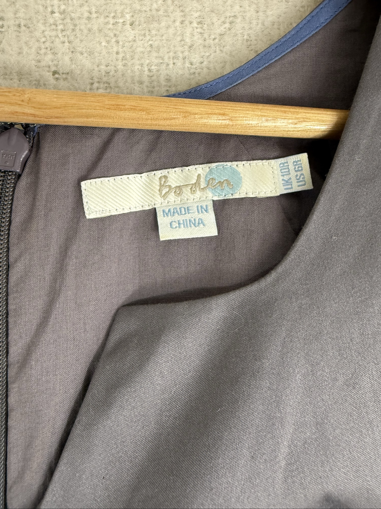Boden Grey Sleeveless V-Neck Fitted Dress UK 12 Classic Elegant Wear image 3