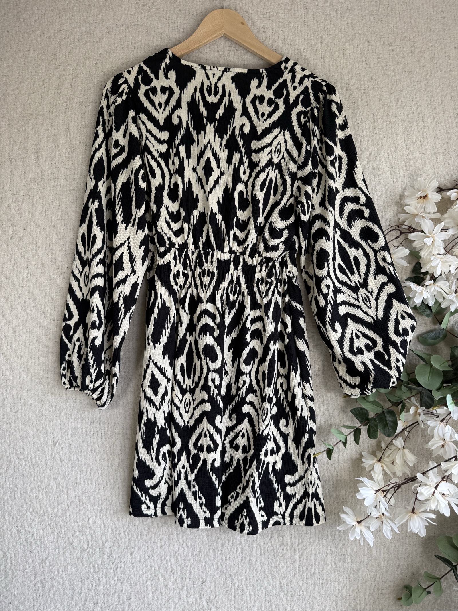 Papaya Black & White Printed Long Sleeve Dress UK 12 Chic Stylish image 4
