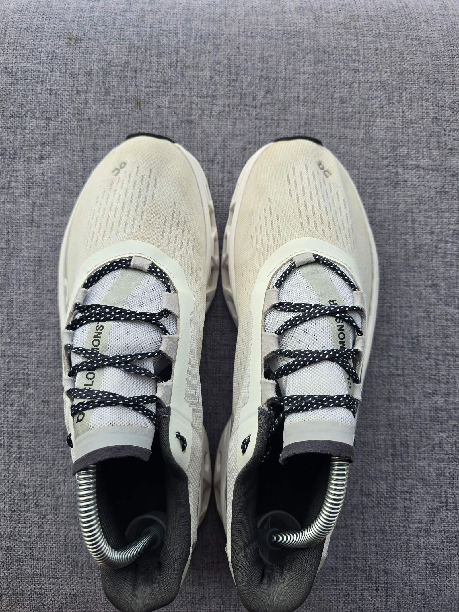 On Running White & Grey Cloud Monster Running Shoes UK 8 image 4