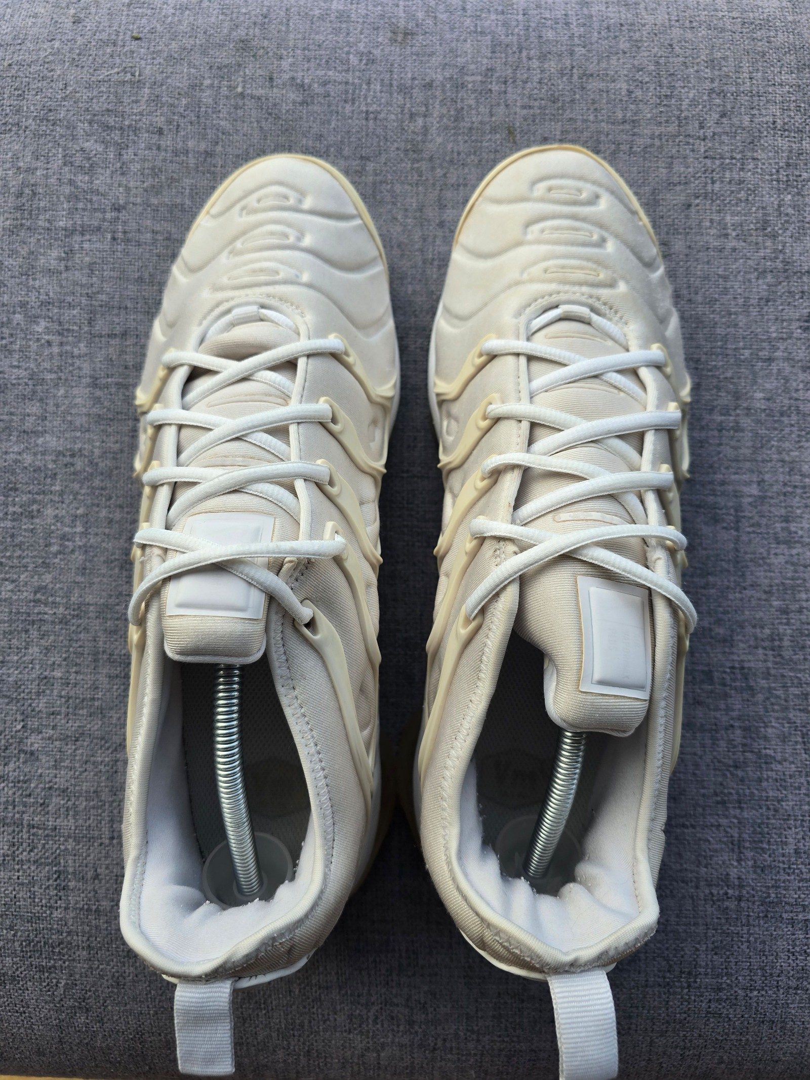 Nike White Air Vapormax Plus Sneakers UK 10.5 image 3