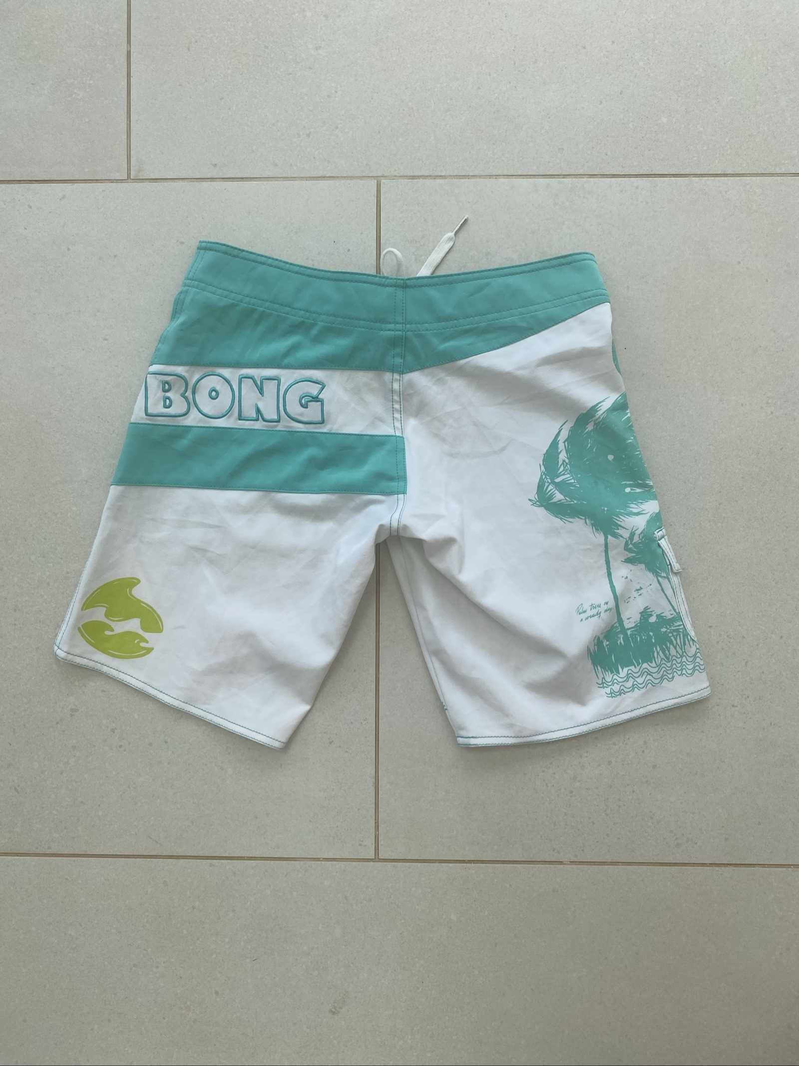 Billabong White & Teal Board Shorts Medium size 0 (J1) image 2
