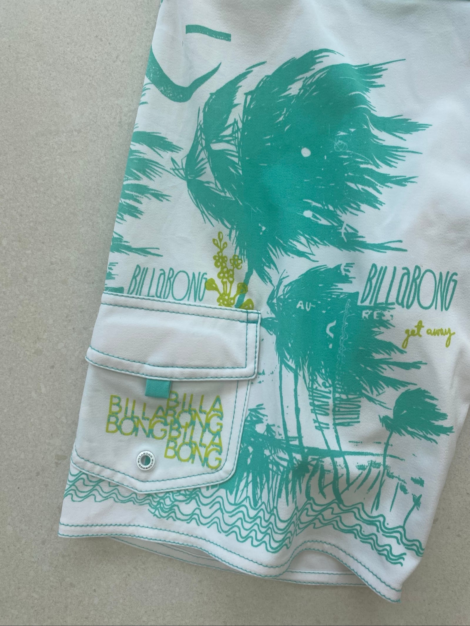 Billabong White & Teal Board Shorts Medium size 0 (J1) image 6