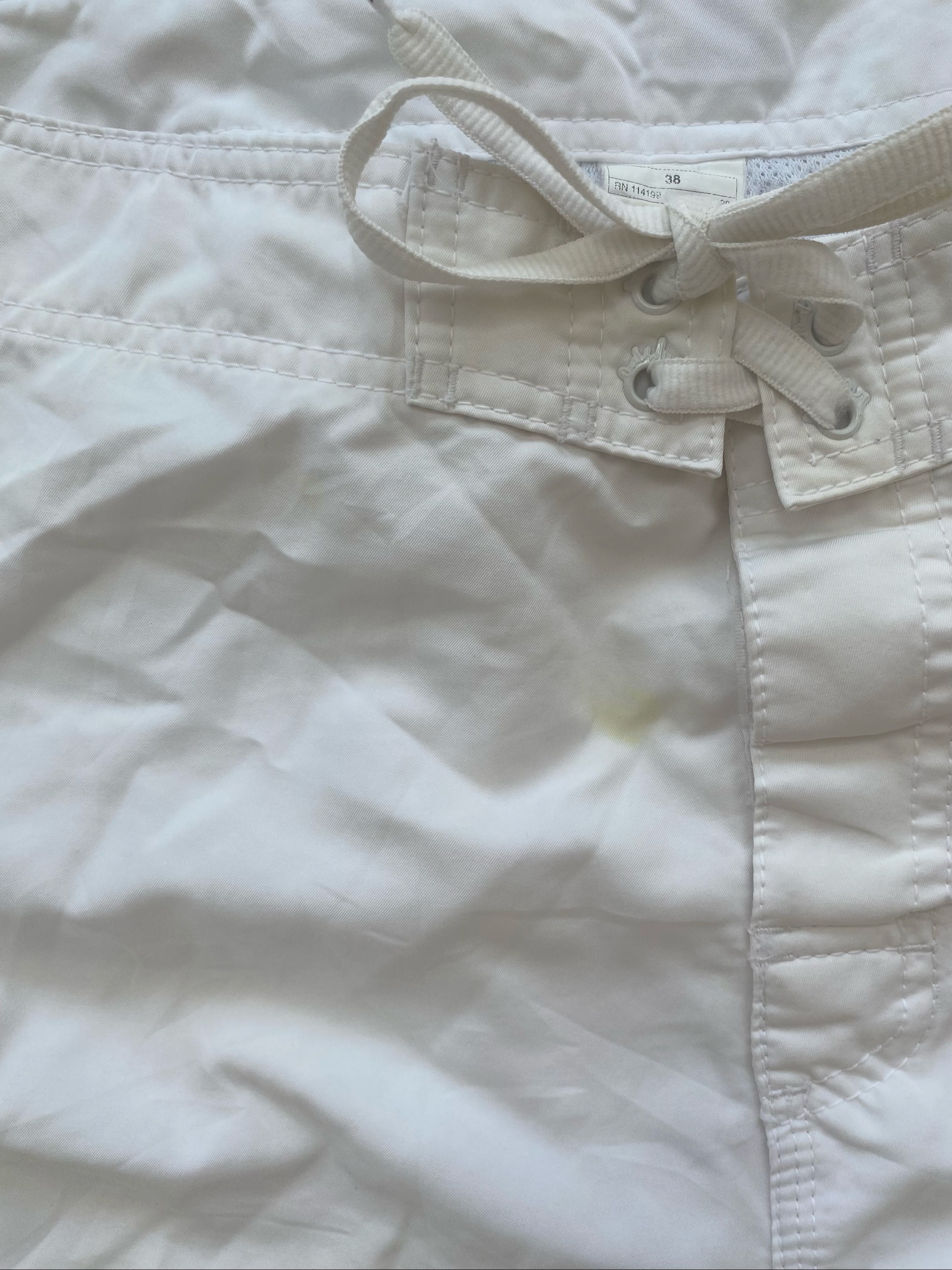 Quiksilver White & Red Board Shorts Men 38 Waist (J1) image 5