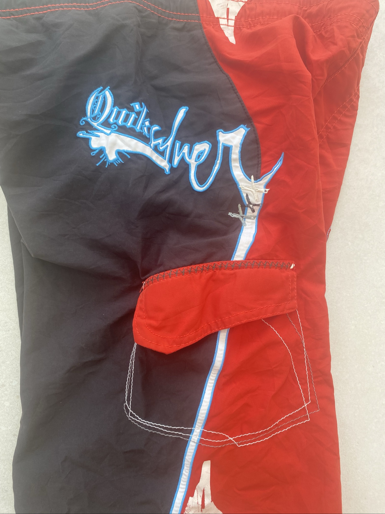 Quiksilver Red & Black Graphic Board Shorts Large image 4