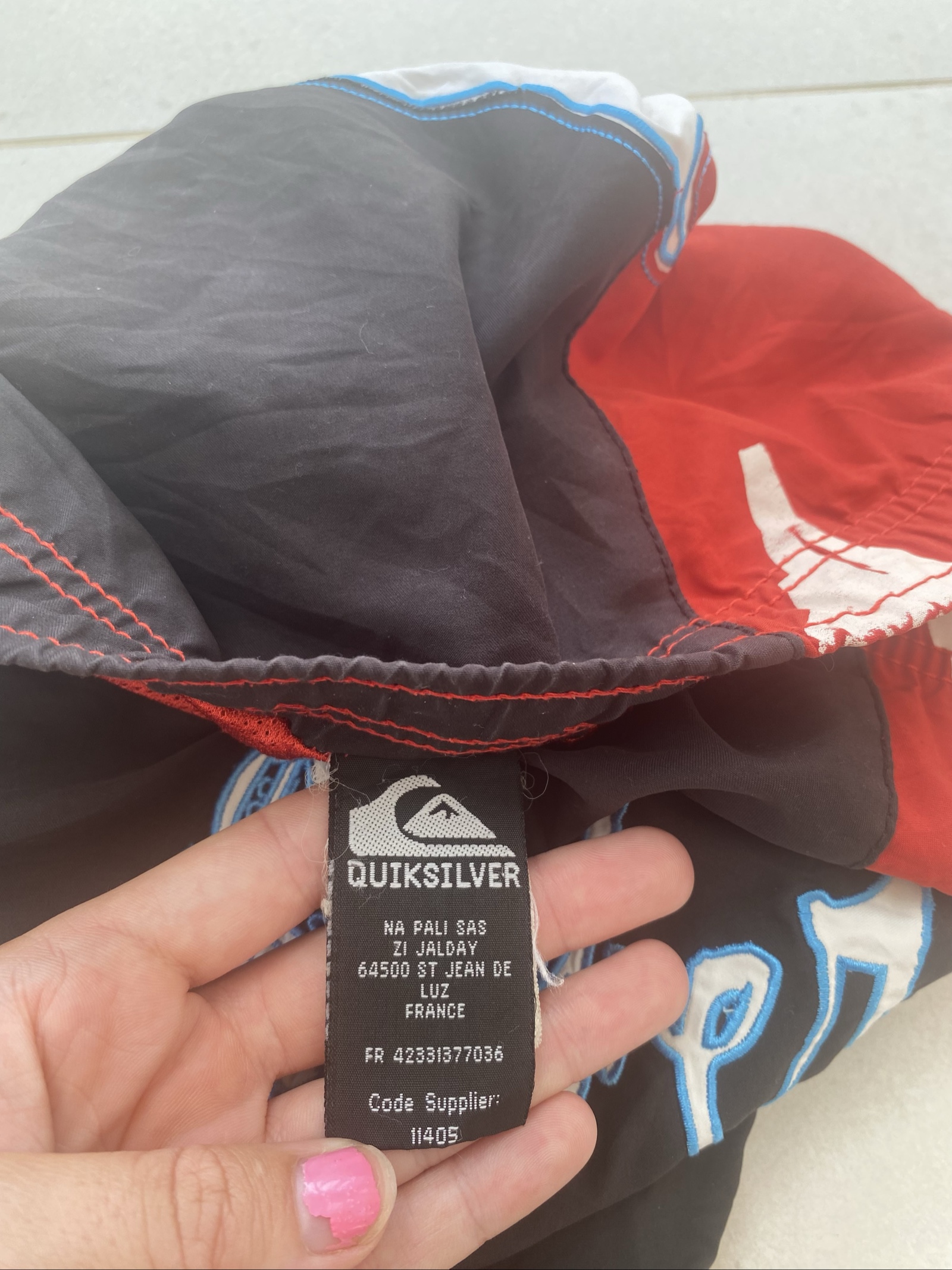 Quiksilver Red & Black Graphic Board Shorts Large image 5