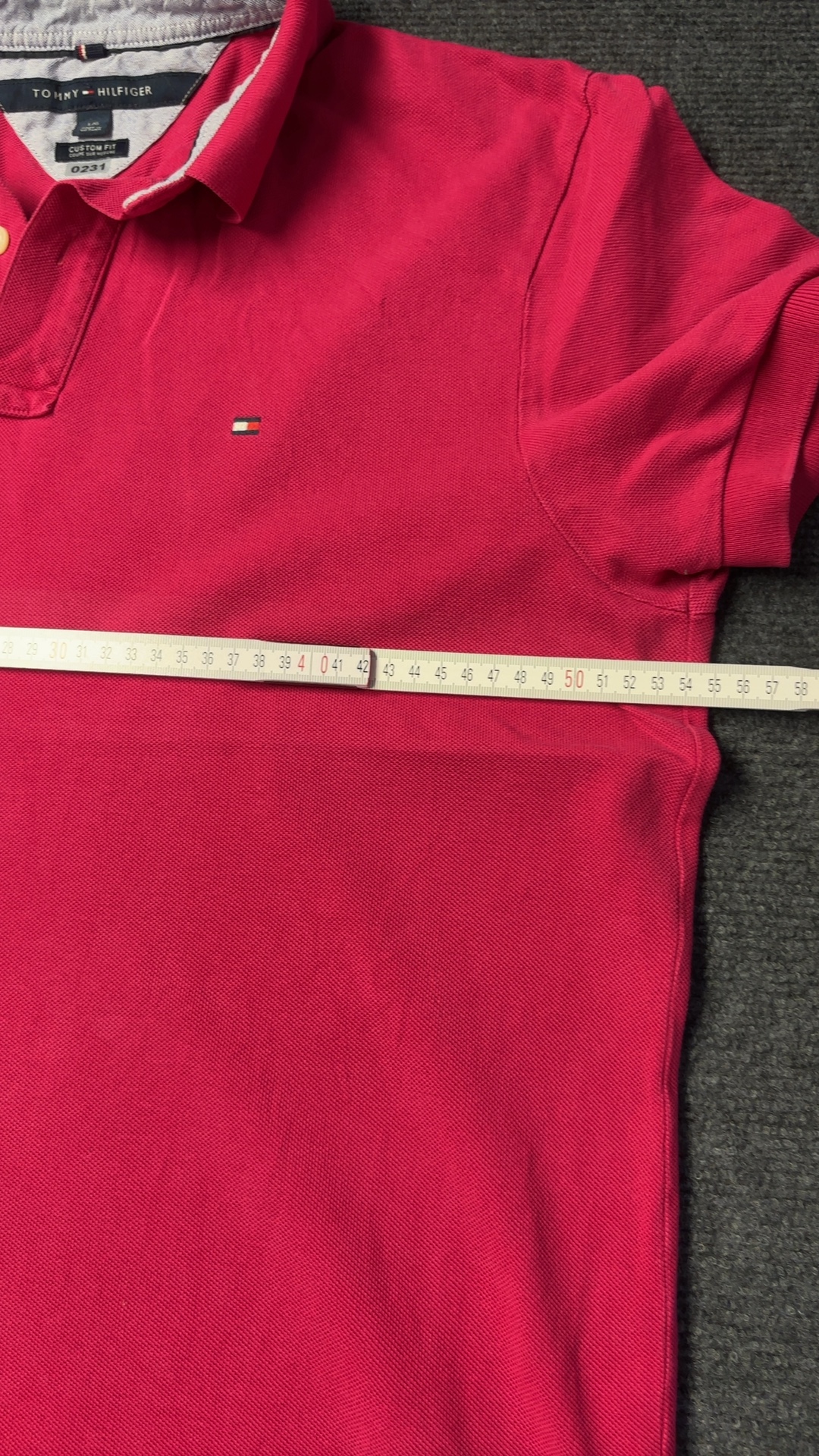 Tommy Hilfiger Pink Custom Fit Polo Shirt Large Chest 42 cm Length 70 cm image 3