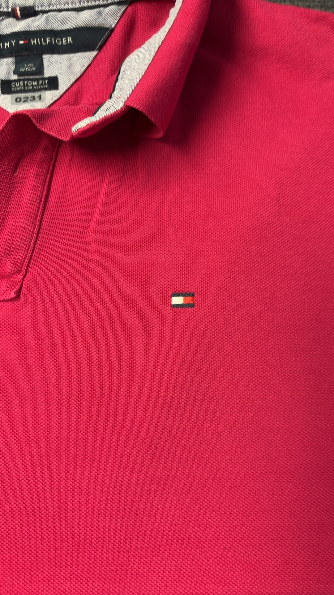 Tommy Hilfiger Pink Custom Fit Polo Shirt Large Chest 42 cm Length 70 cm image 4