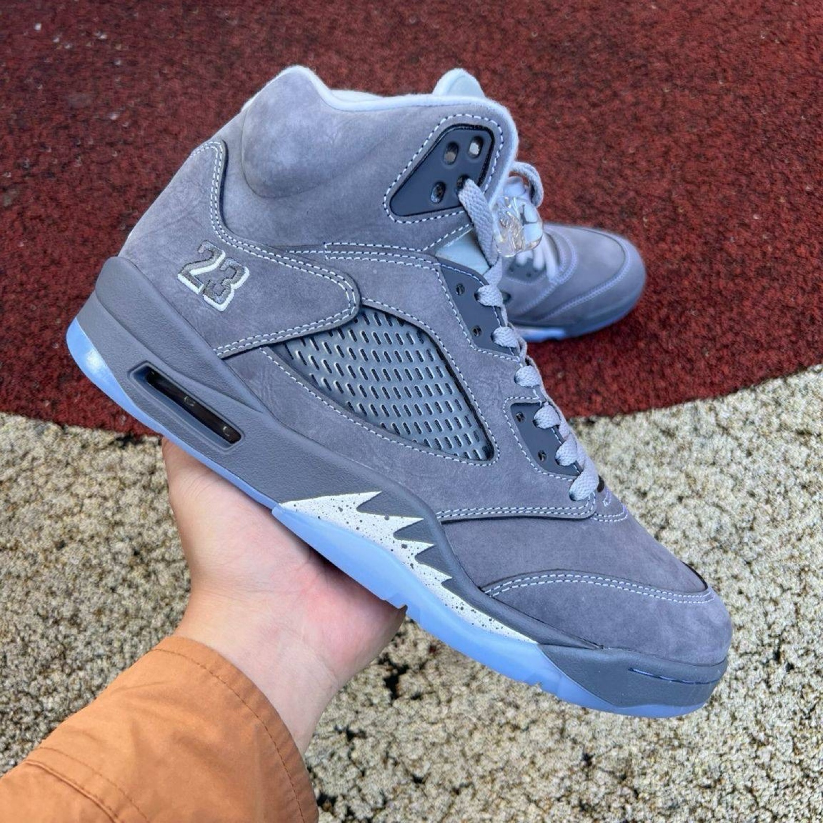 Jordan 5 Retro Wolf Grey (2026)
