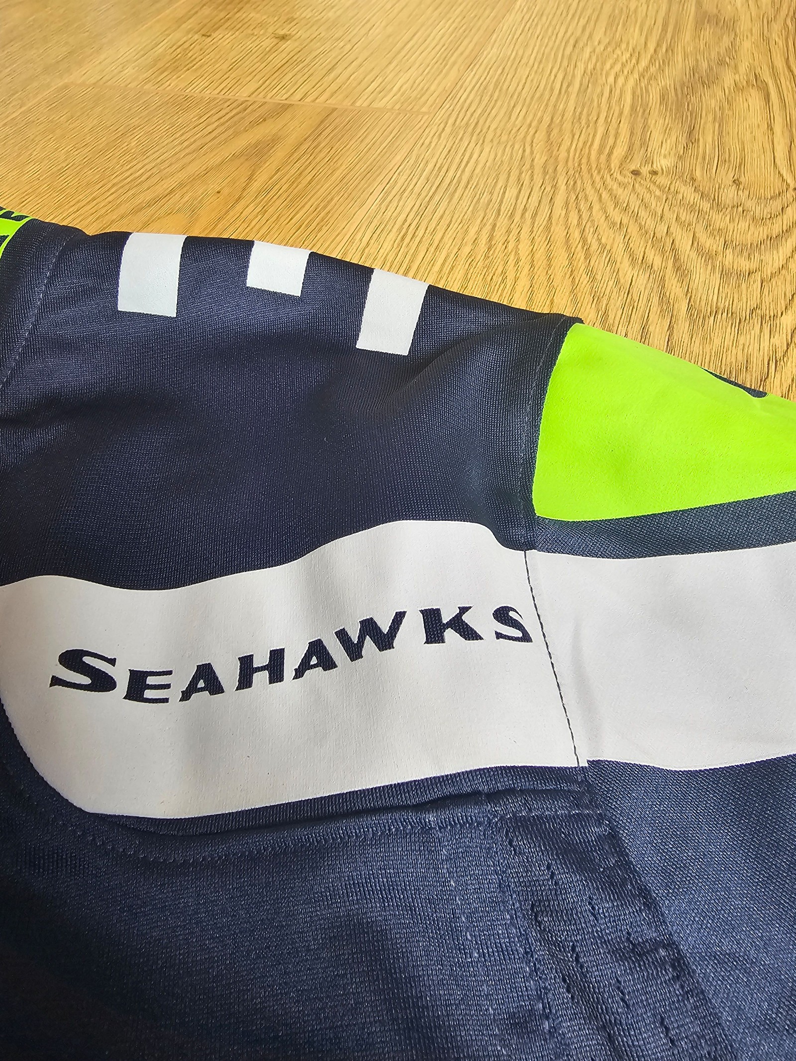 Nike Russell Wilson Navy, White & Green Seahawks NFL Jersey XL Super Bowl XLIX image 5