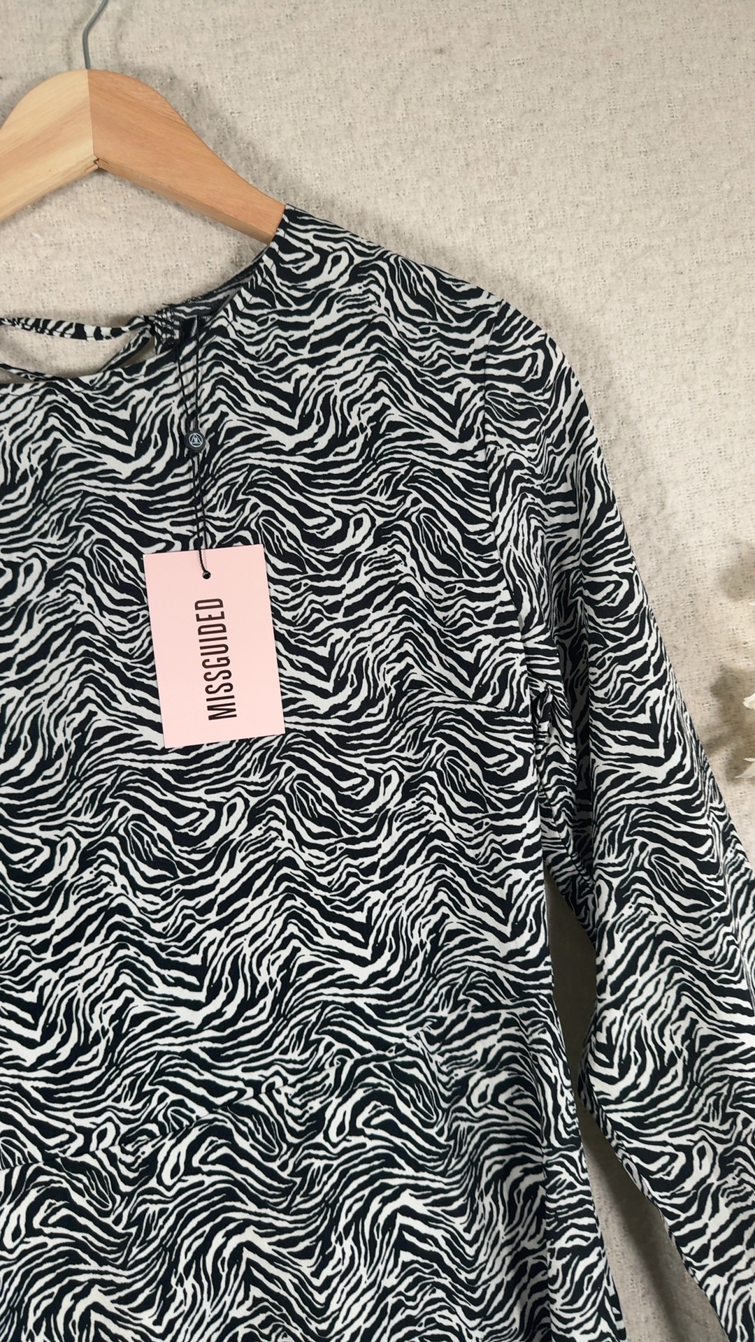 Missguided Black & White Zebra Print Long Sleeve Dress UK 12 Stylish Casual image 2