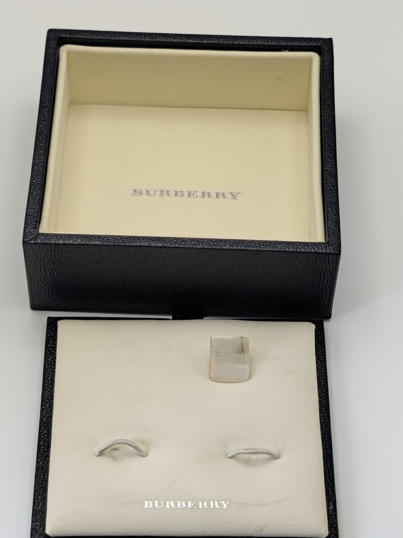 Burberry Silver Tie Clip & Cufflinks Set Classic Design image 4
