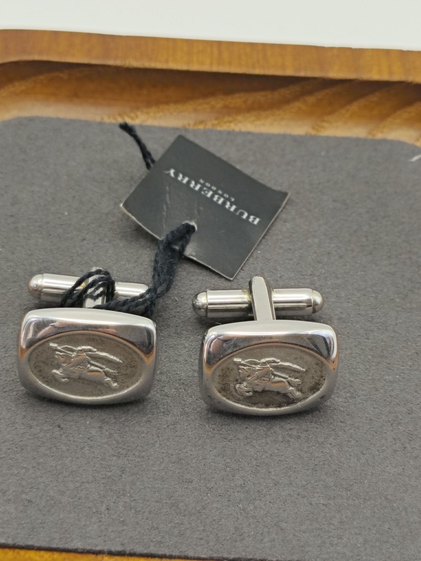 Burberry Silver Tie Clip & Cufflinks Set Classic Design image 7