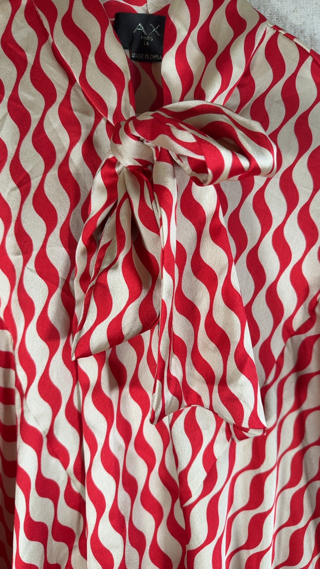 AX Paris Red & White Wave Pattern Blouse UK 14 Long Sleeve Tie Neck image 2