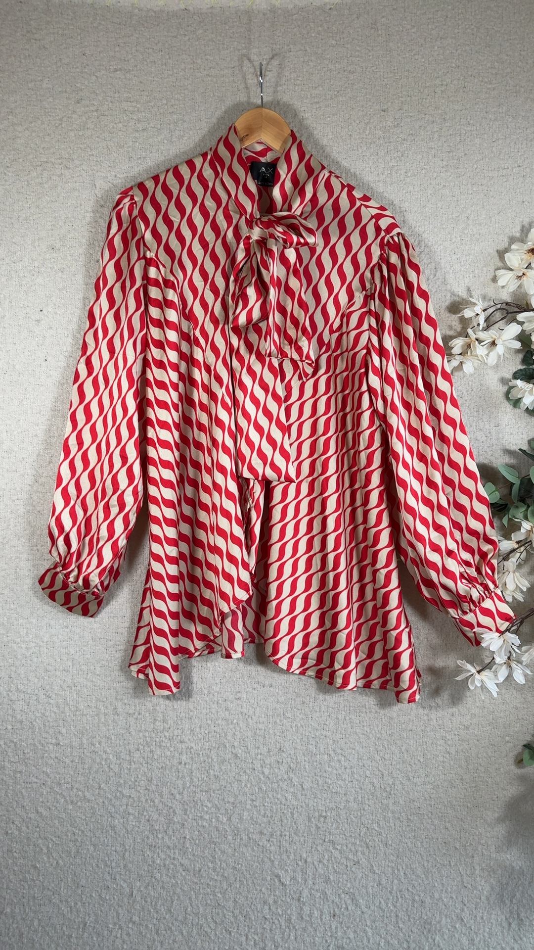 AX Paris Red & White Wave Pattern Blouse UK 14 Long Sleeve Tie Neck