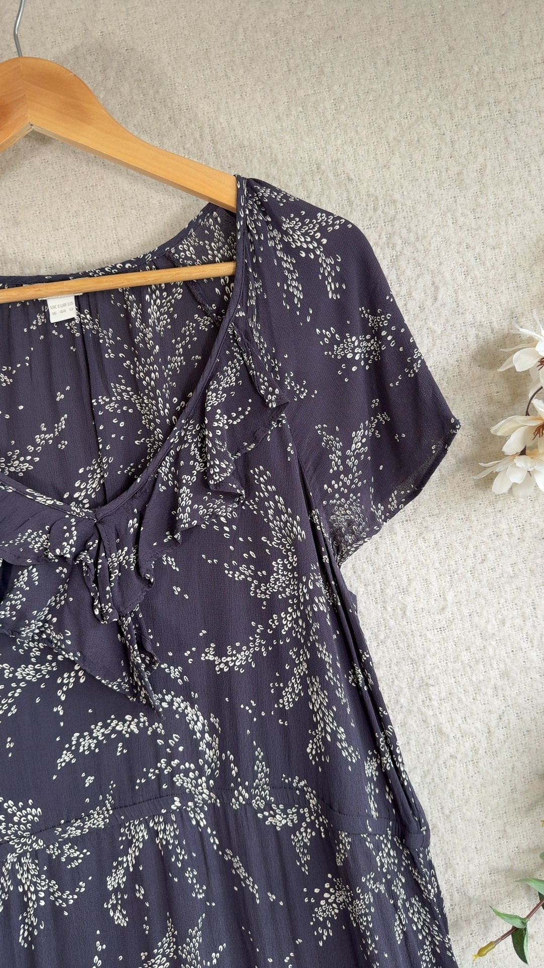 Monsoon Navy & Cream Floral Print Ruffle Sleeve Dress UK 16 Summer Casual image 2