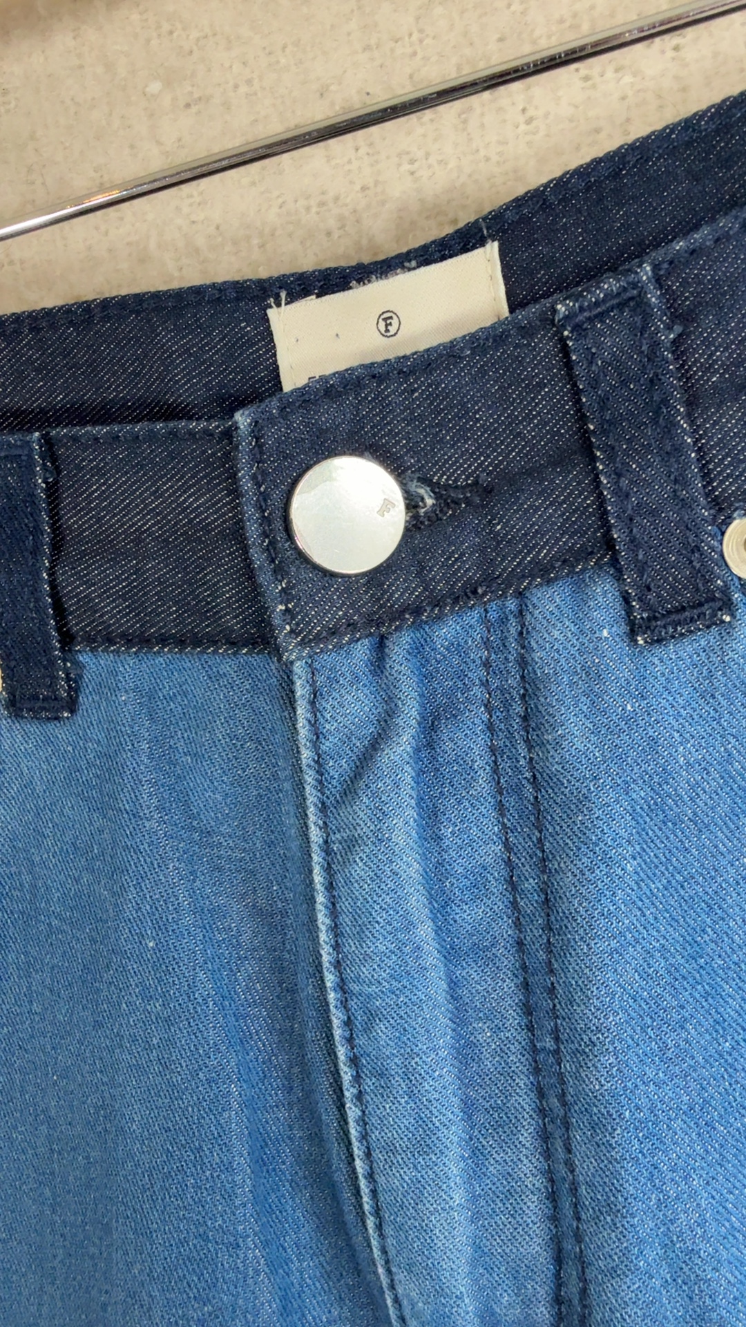 Two-Tone Blue Denim Straight Leg Jeans UK M Stylish Casual High Waist image 3