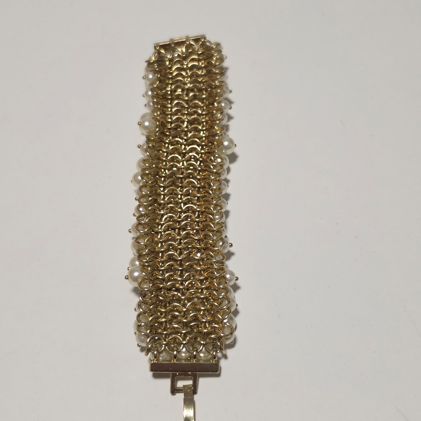 Pearl Beaded Gold Tone Bracelet 21.5 cm image 5