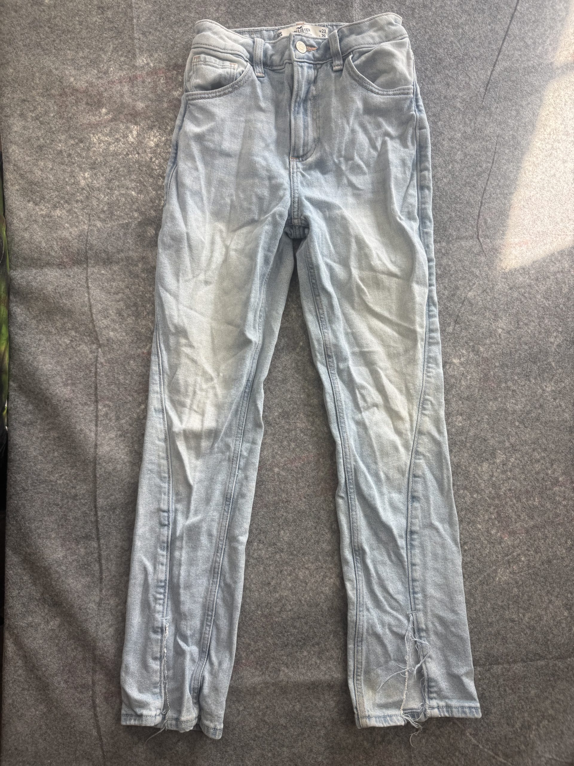 Hollister Light Blue ’90s Vintage Straight Jeans W23 L29 Distressed