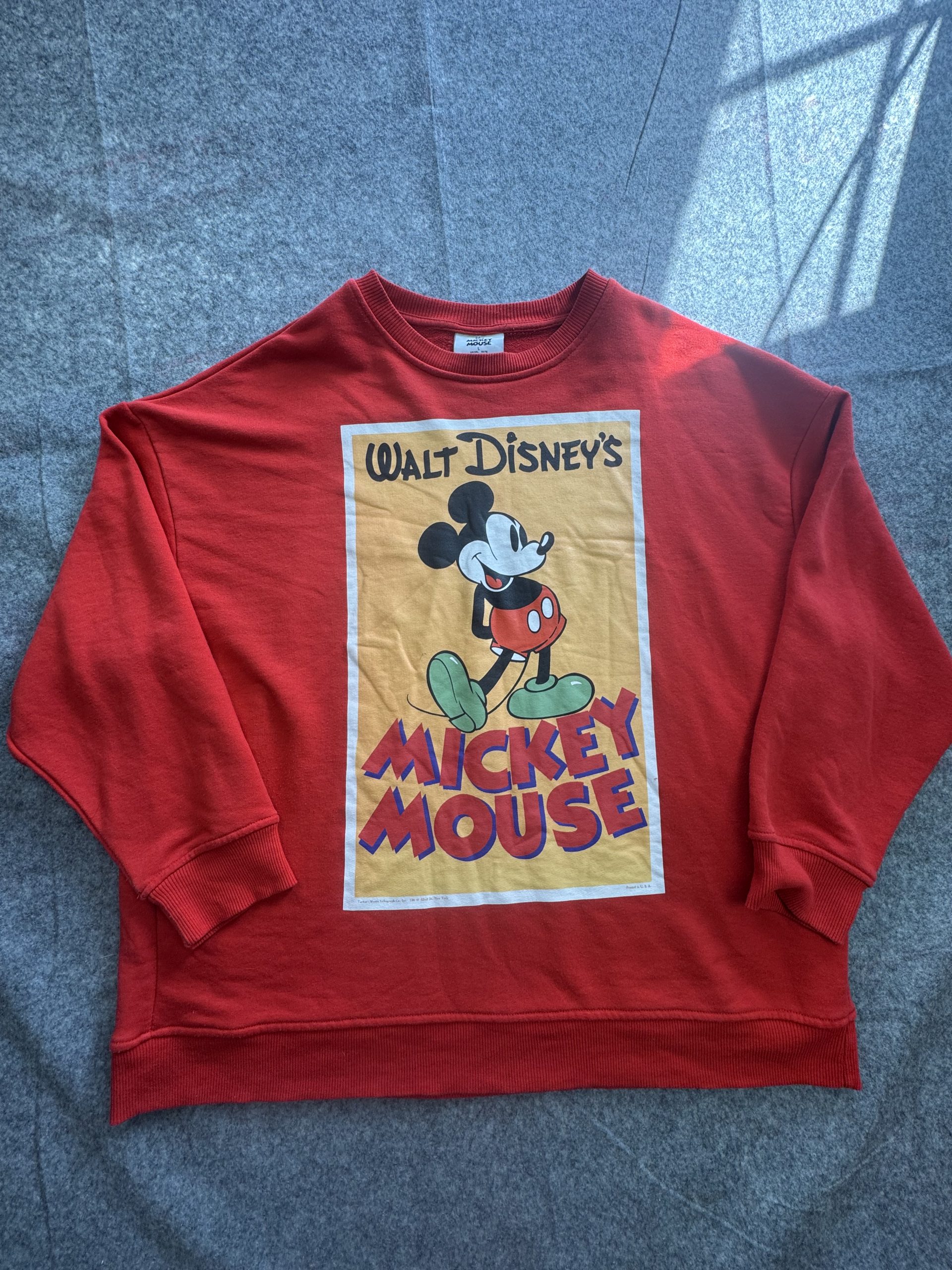Disney Red Mickey Mouse Graphic Sweatshirt L Large