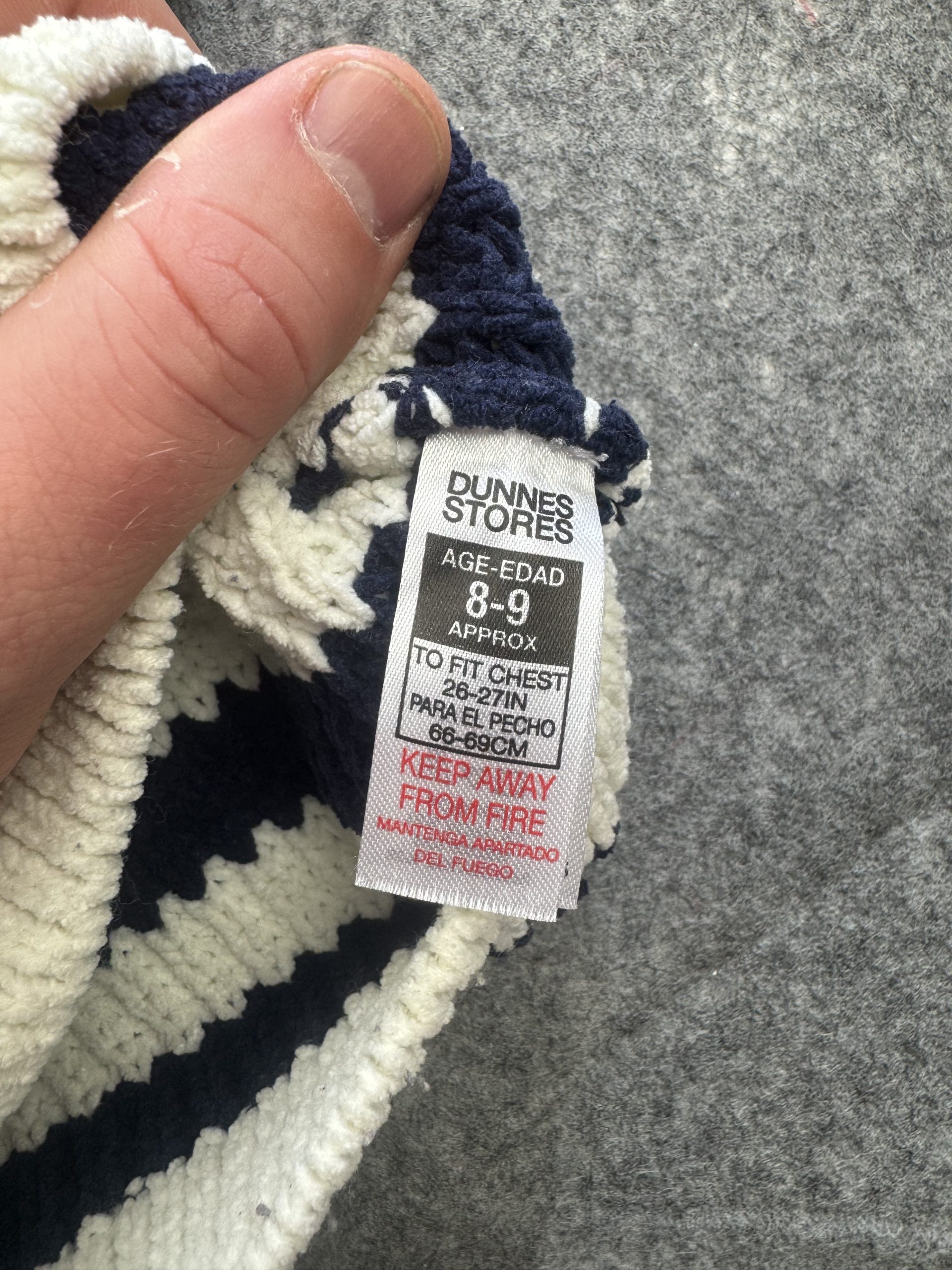 Dunnes Stores Cream & Navy Striped Chunky Knit Sweater Age 8-9 (Kids) image 4